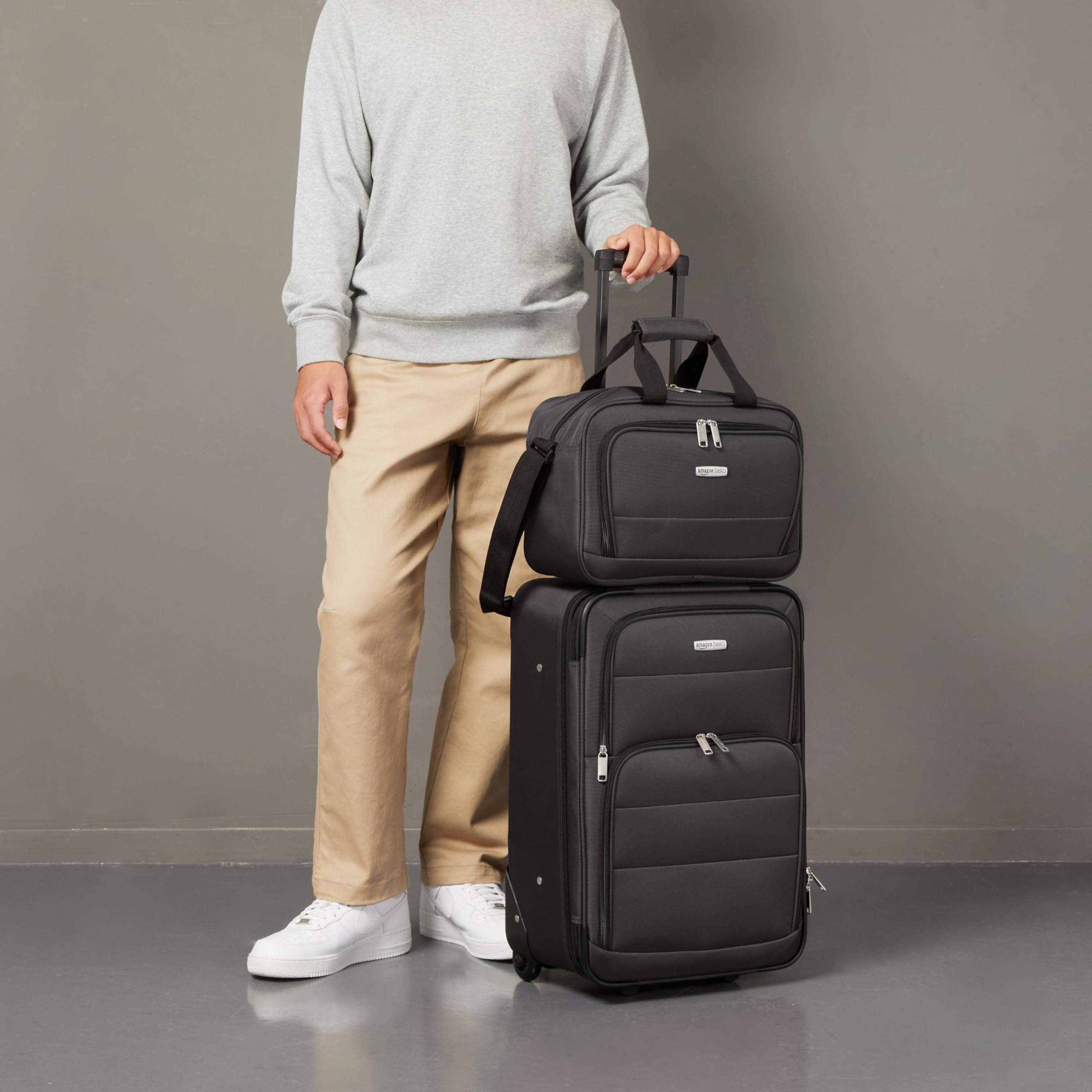 Foto 6 pulgar | Juego de Equipaje Amazon Basics Carry On Maleta de 23" y Bolsa de Mano de 15" Negro - Venta Internacional