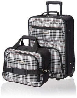 Foto 1 | Juego De Equipaje Rockland Fashion Softside Upright De 2 Piezas Negro - Venta Internacional.