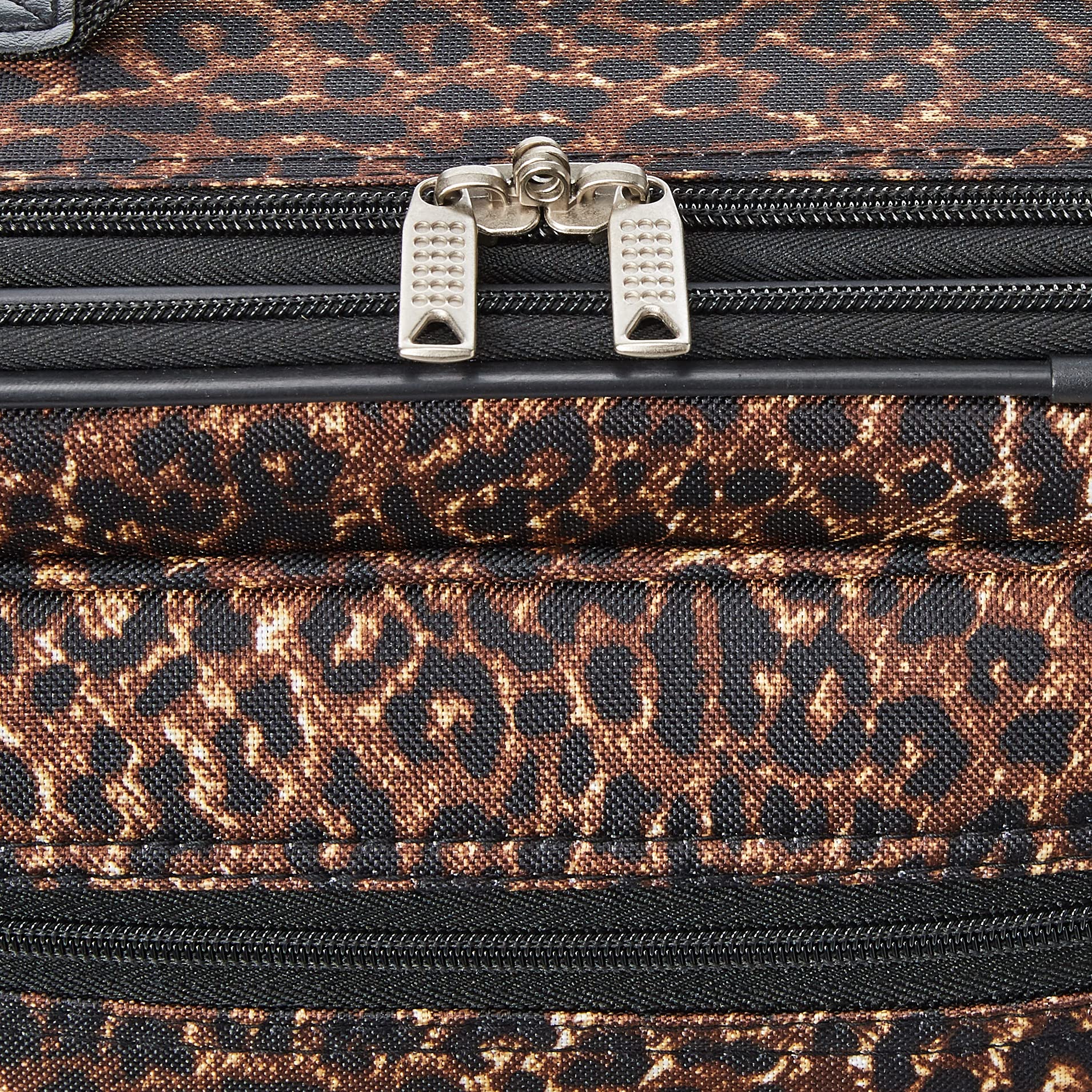 Foto 5 pulgar | Juego De Equipaje Rockland Fashion Softside Upright Leopard De 2 Piezas - Venta Internacional.