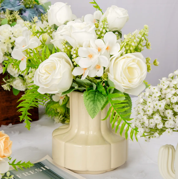 Foto 5 pulgar | Xtellar 4 Ramos De Rosas De Lujo Artificiales - Perfectas Para Bodas Y Decoración Elegante