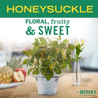 Foto 2 | Vela De Aromaterapia De Soja Mrs. Meyer's Clean Day Honeysuckle 200 Ml - Venta Internacional.