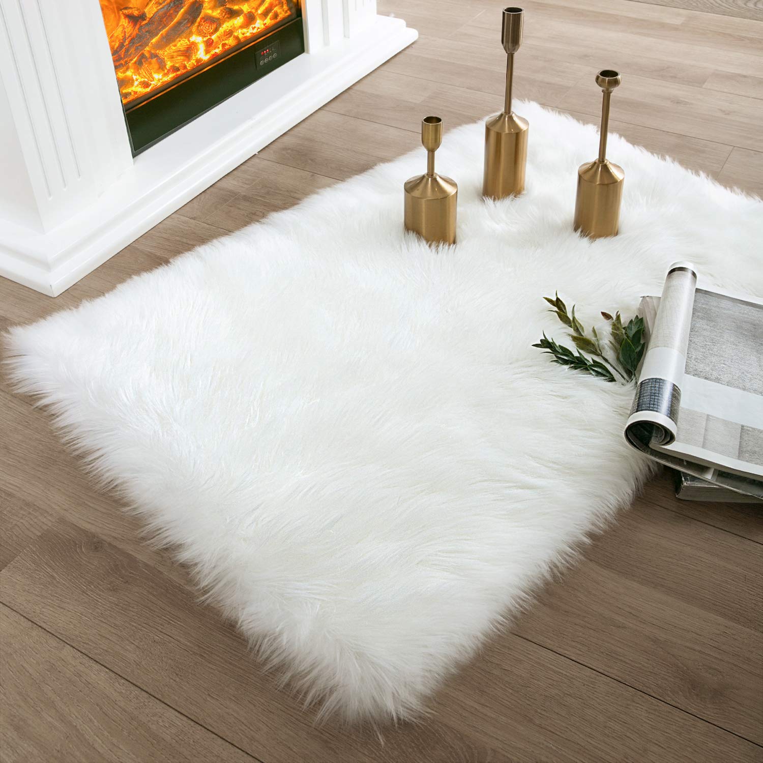 Foto 2 pulgar | Alfombra Ashler Home Deco de Piel Sintética Blanca 60 x 90 cm - Venta Internacional