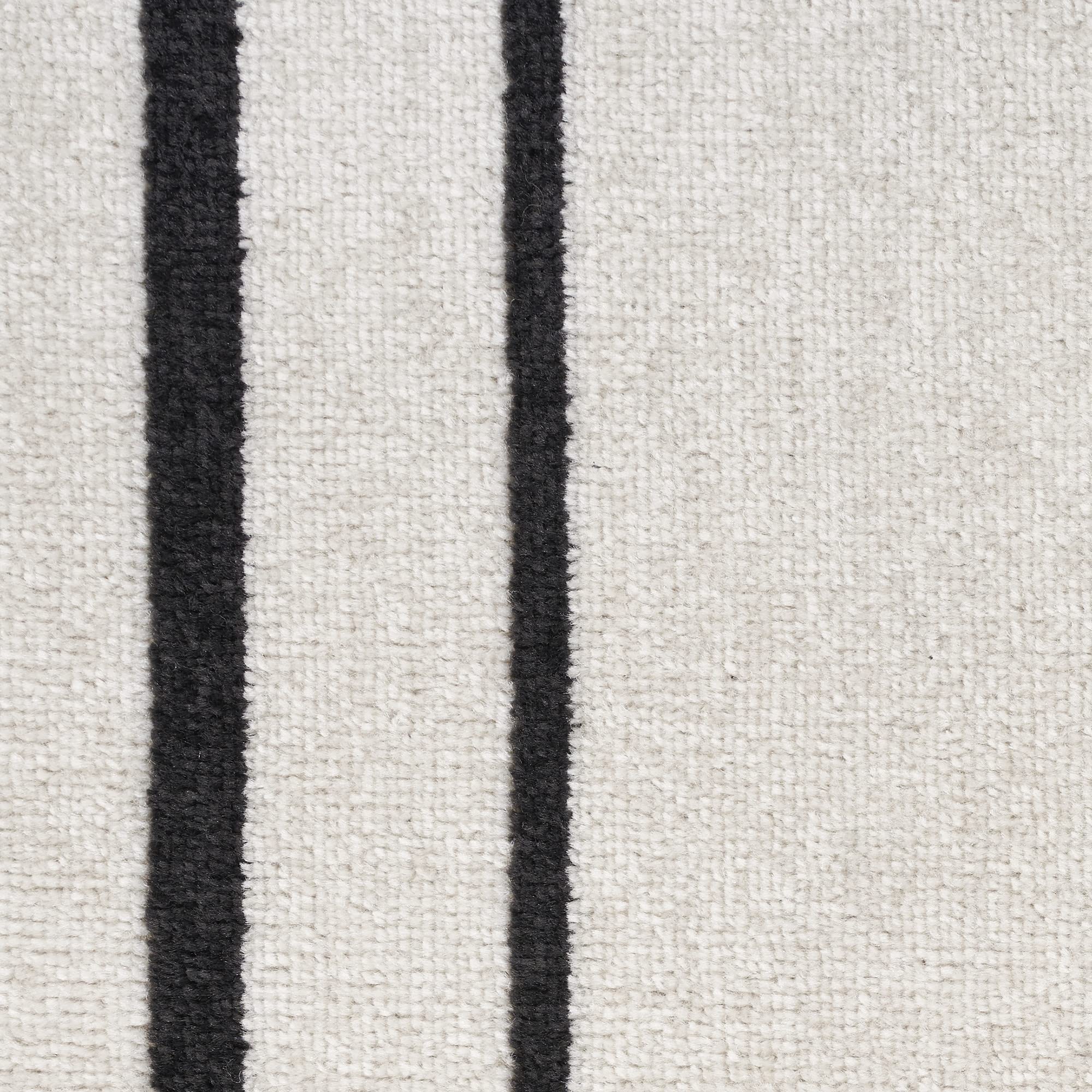 Foto 7 | Area Rug Nourison Essentials Para Interiores Y Exteriores, Color Marfil Y Negro, 120 Cm X 180 Cm - Venta Internacional.