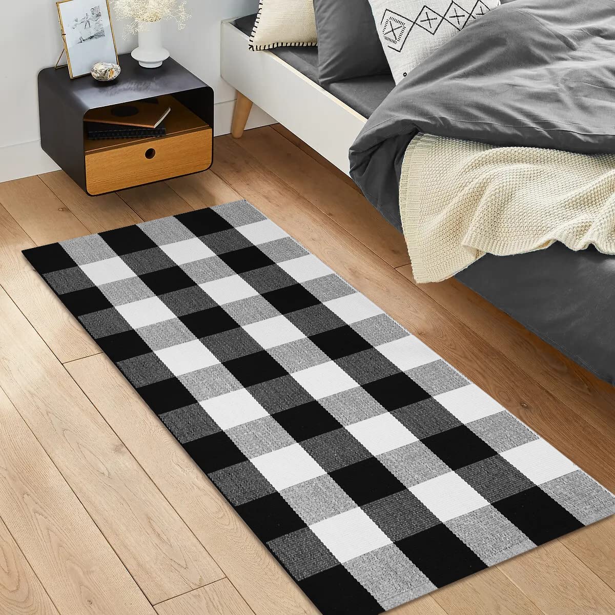 Foto 4 pulgar | Alfombra Iohouze Buffalo Cuadros 60x110 Cm Negro y Blanco - Venta Internacional