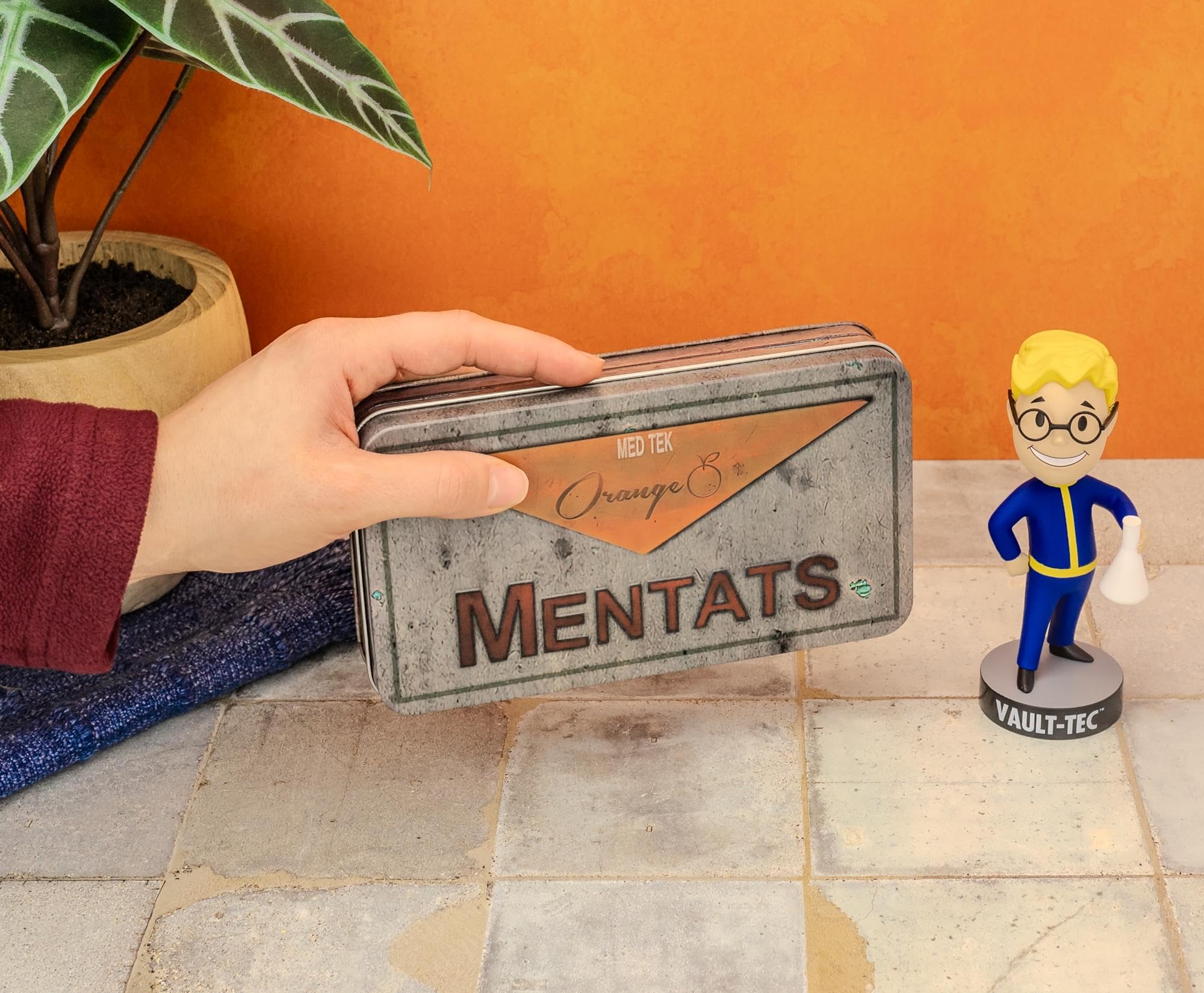 Foto 7 | Réplica De Lata De Almacenamiento Toynk Fallout Orange Mentats - Venta Internacional.