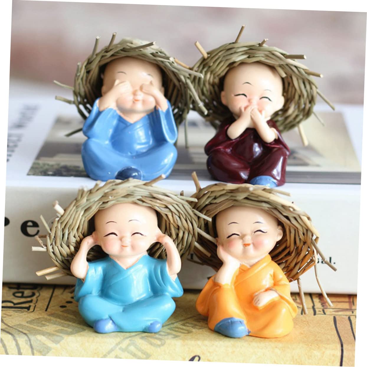 Foto 6 | Figuras Feltechelectr Little Monk De Resina Para Decoración De Coches, 4 Unidades - Venta Internacional.