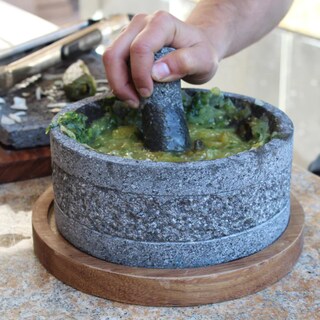 Foto 4 | Molcajete Tradicional Yolia (20 cm de diámetro) de Piedra Volcánica + Tejolote CEMCUI