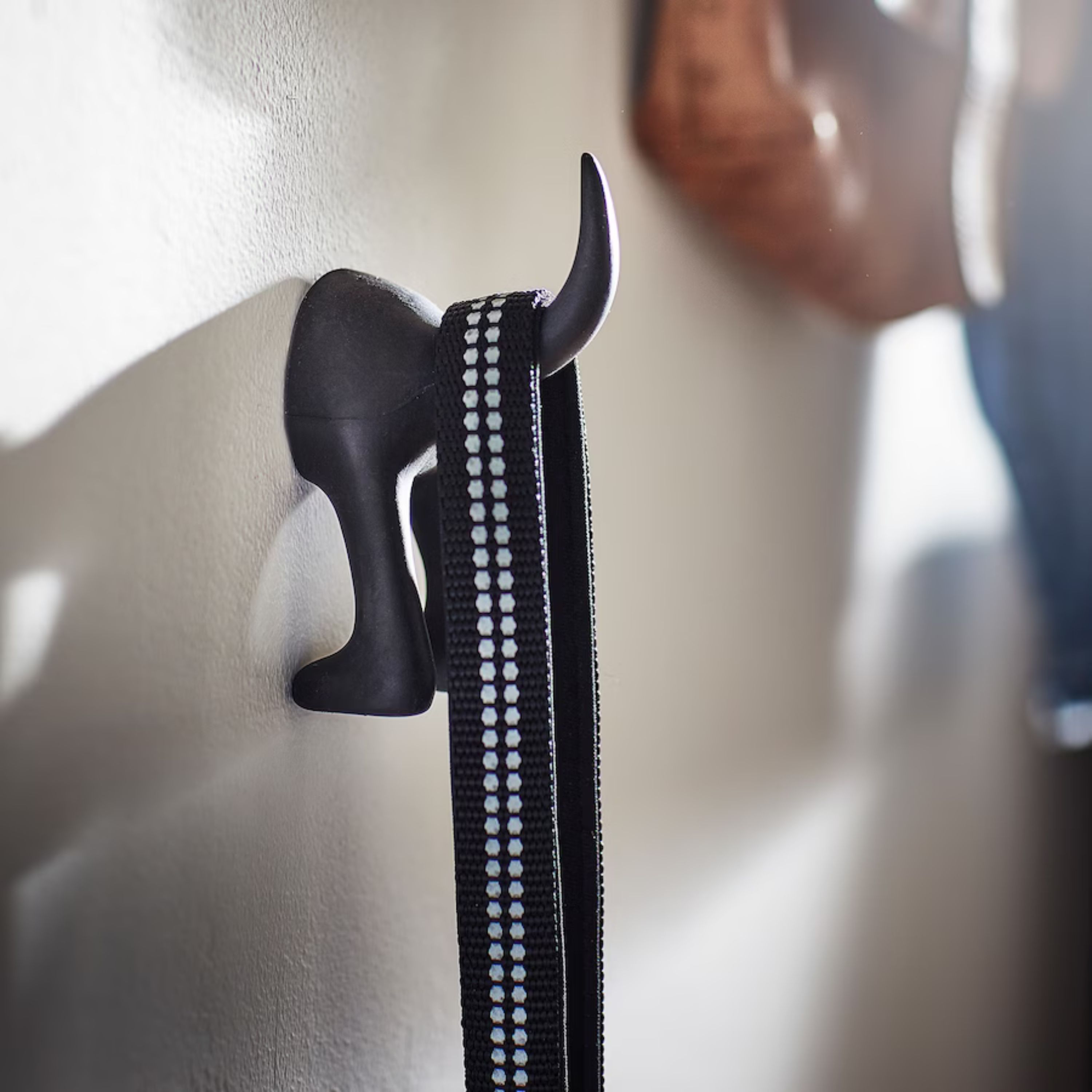 Foto 4 pulgar | Gancho Luxvi en Forma de Trasero de Perrito Negro