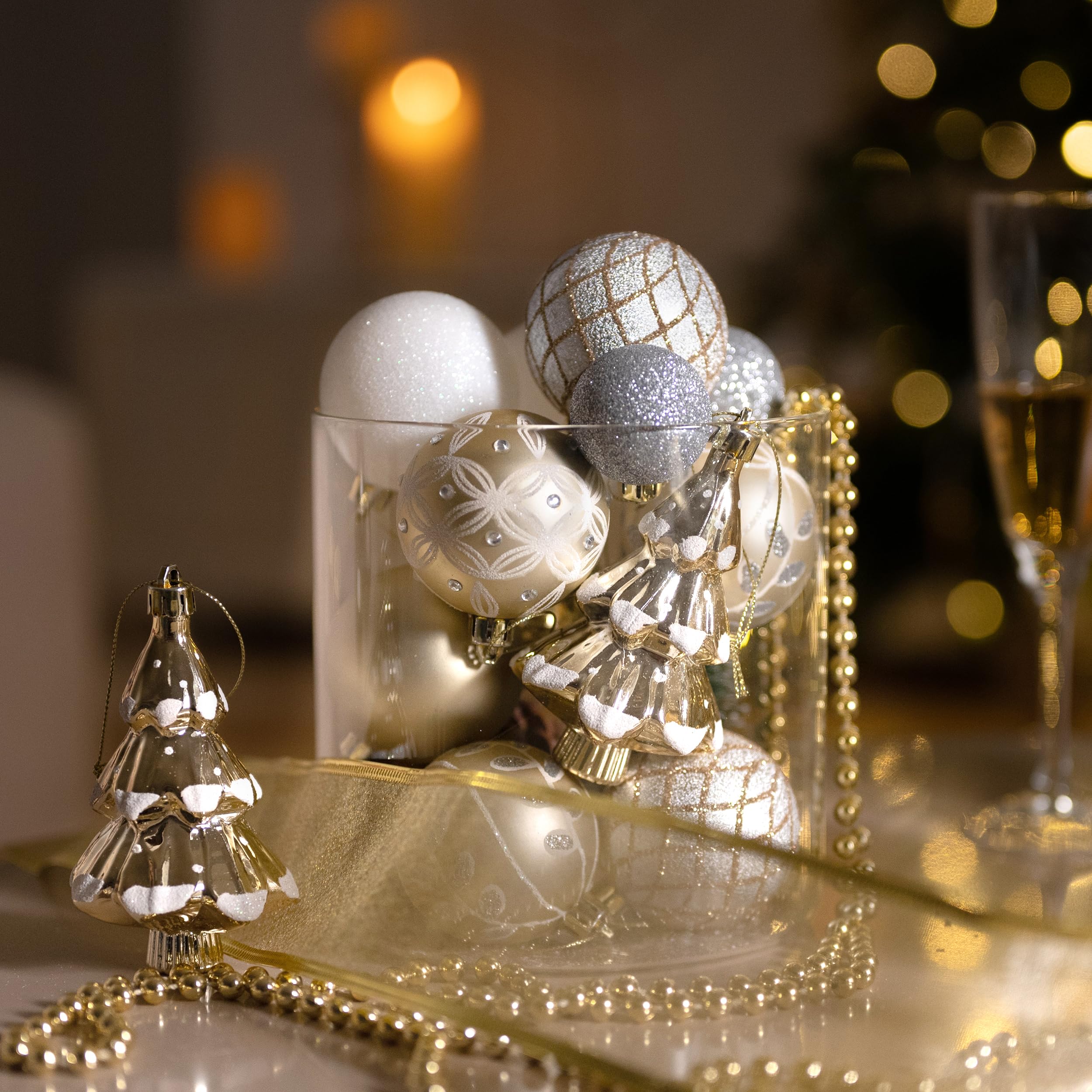 Foto 4 | Adornos Navideños Valery Madelyn De 100 Quilates, Color Blanco Y Dorado - Venta Internacional.