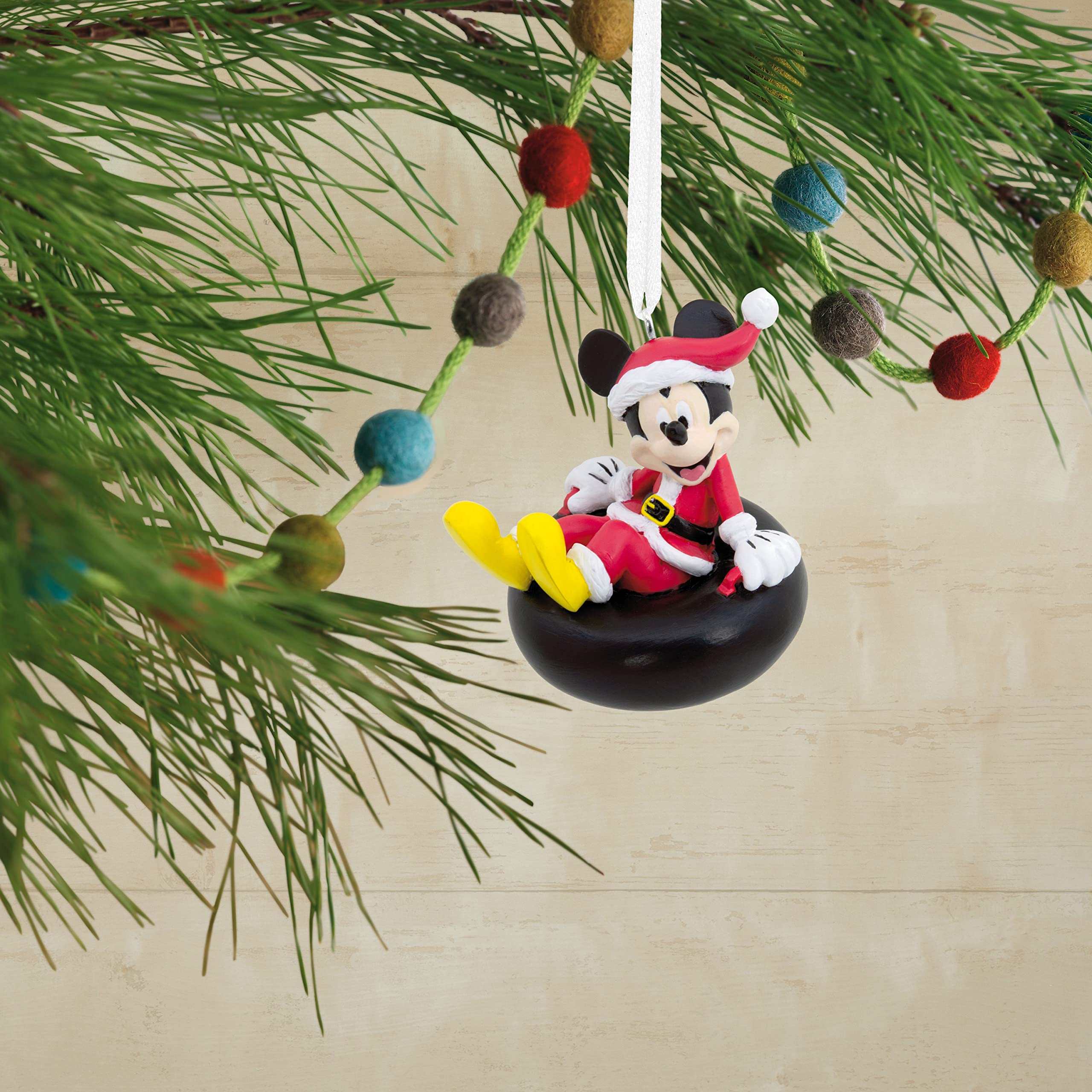 Foto 6 pulgar | Adorno Navideño Hallmark Disney Mickey Mouse Classic - Venta Internacional.