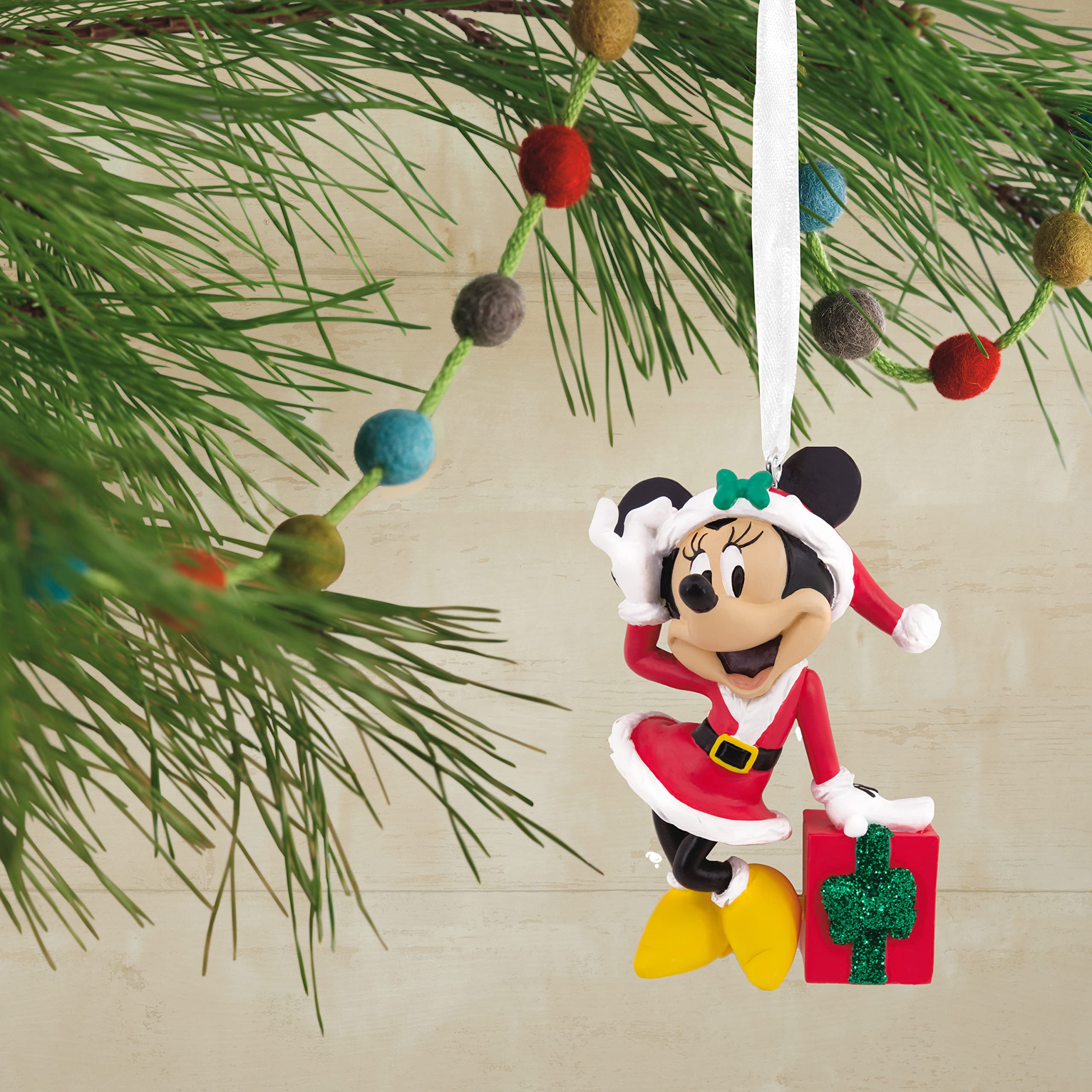 Foto 6 pulgar | Adorno Navideño Hallmark Disney, Pose Clásica De Mickey Mouse - Venta Internacional.