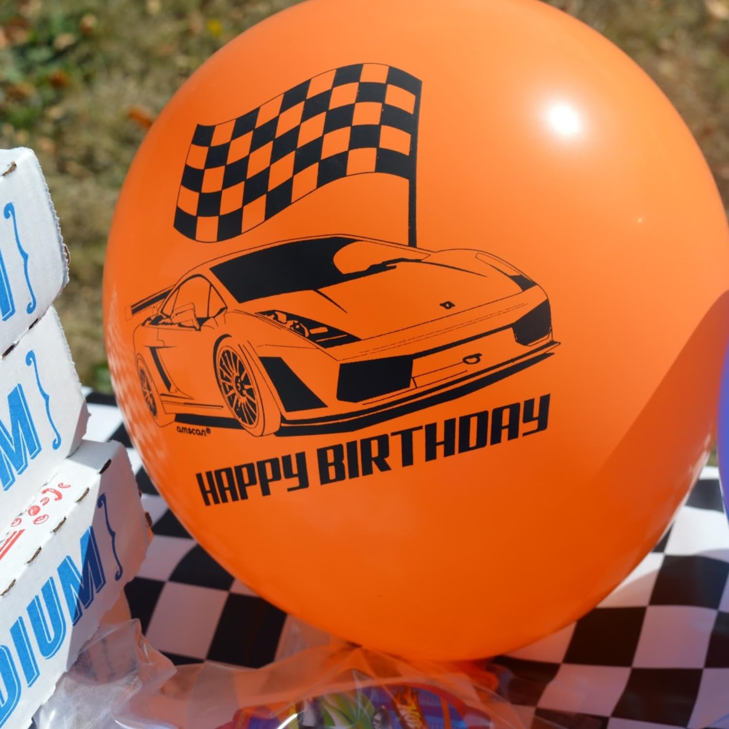 Foto 3 | Globos De Látex Amscan Hot Wheels Birthday De 30 Cm, Paquete De 6 - Venta Internacional.