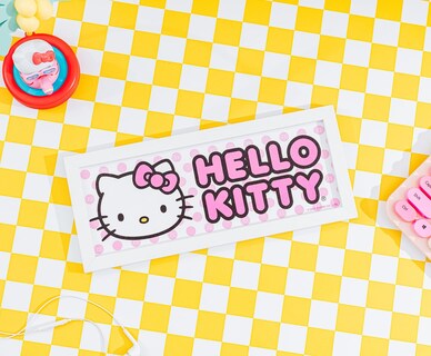 Foto 3 | Decoración Mural Sanrio Hello Kitty Rosa Con Marco De Madera De Densidad Media 30 X 12 Cm - Venta Internacional.