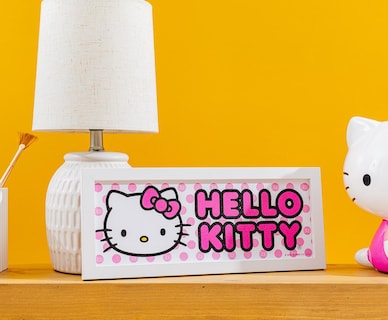 Foto 7 | Decoración Mural Sanrio Hello Kitty Rosa Con Marco De Madera De Densidad Media 30 X 12 Cm - Venta Internacional.