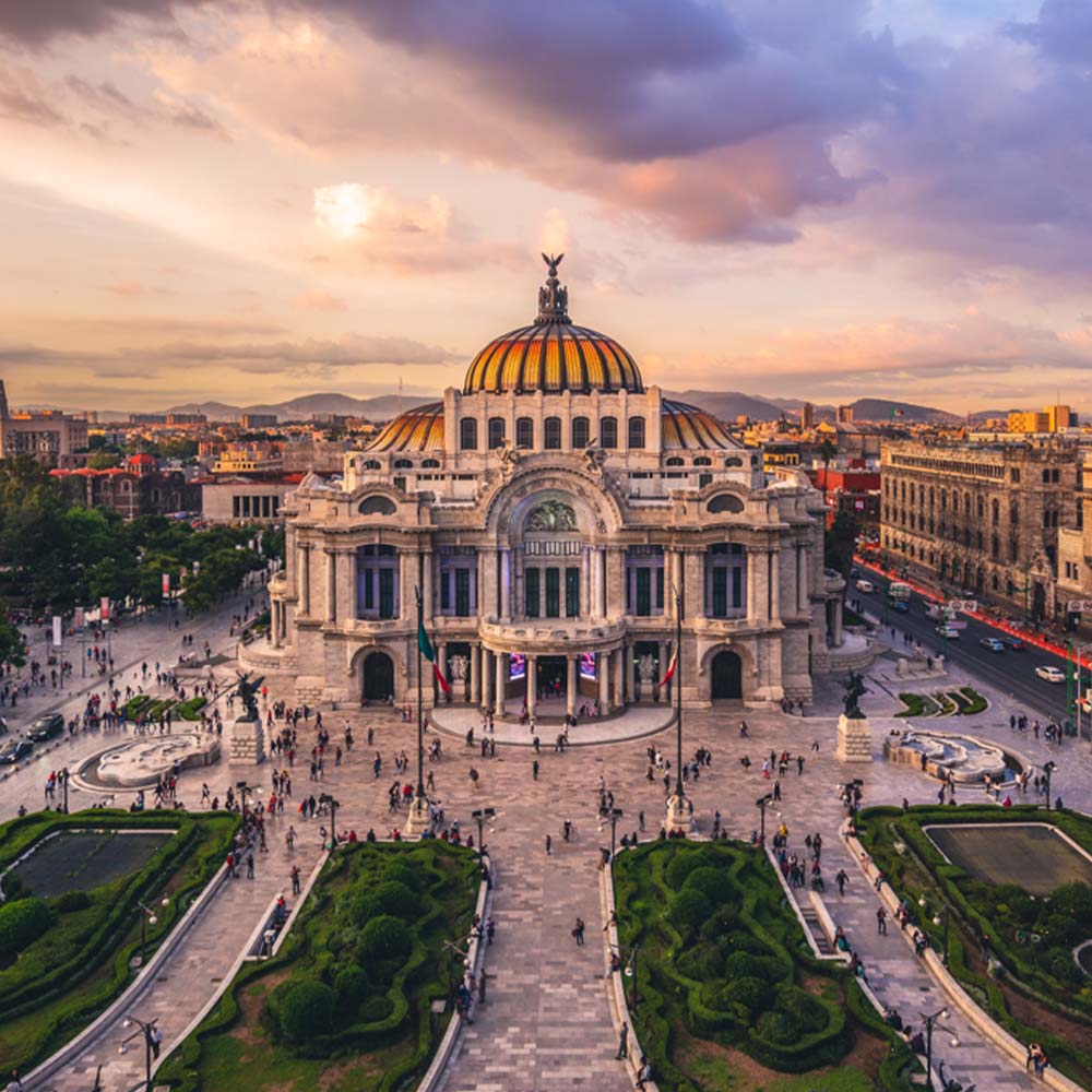 Foto 4 pulgar | Cuadro Entelado Palacio de Bellas Artes 100x150