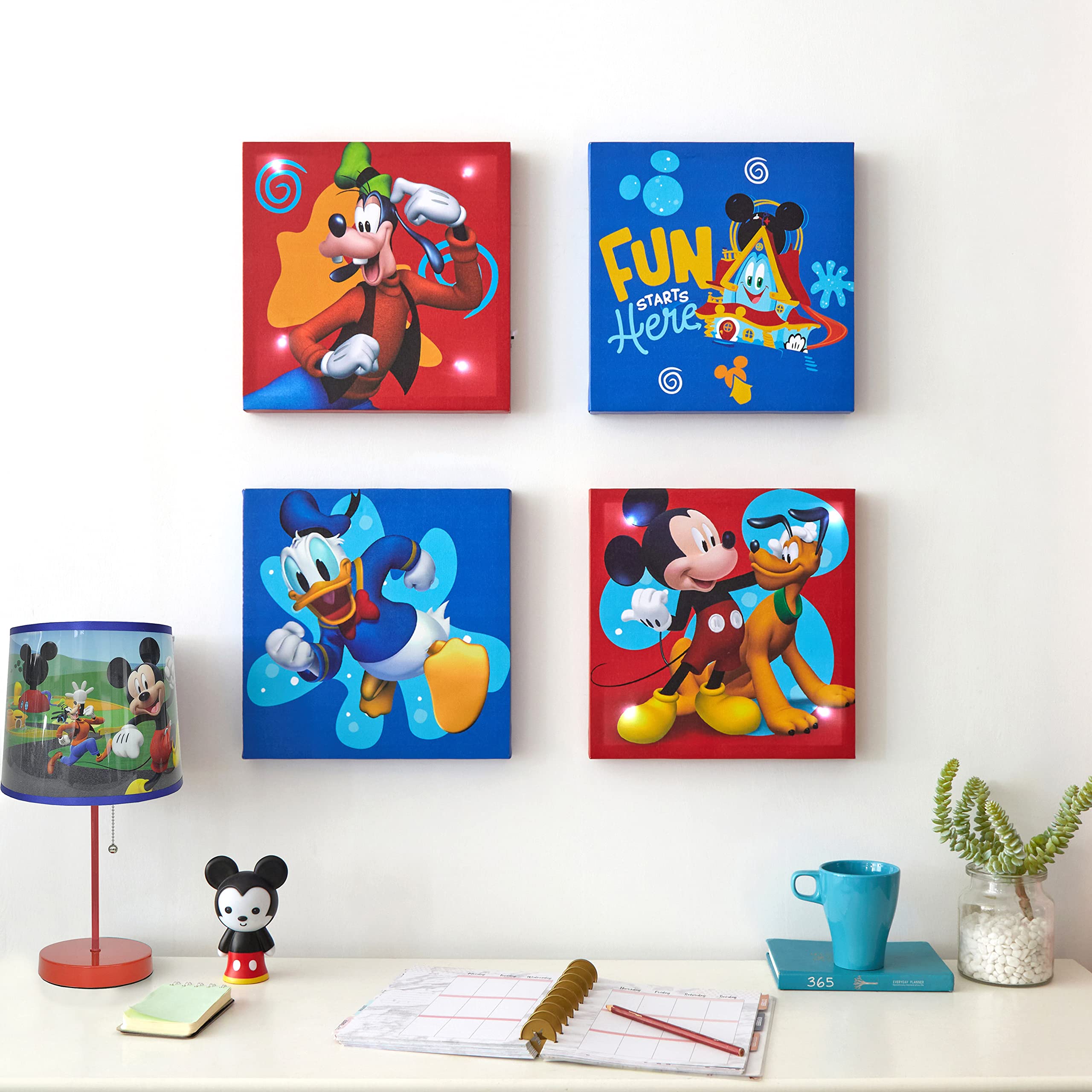 Foto 2 pulgar | Set De Arte De Pared Led En Lienzo Idea Nuova Disney Mickey Mouse - Venta Internacional.
