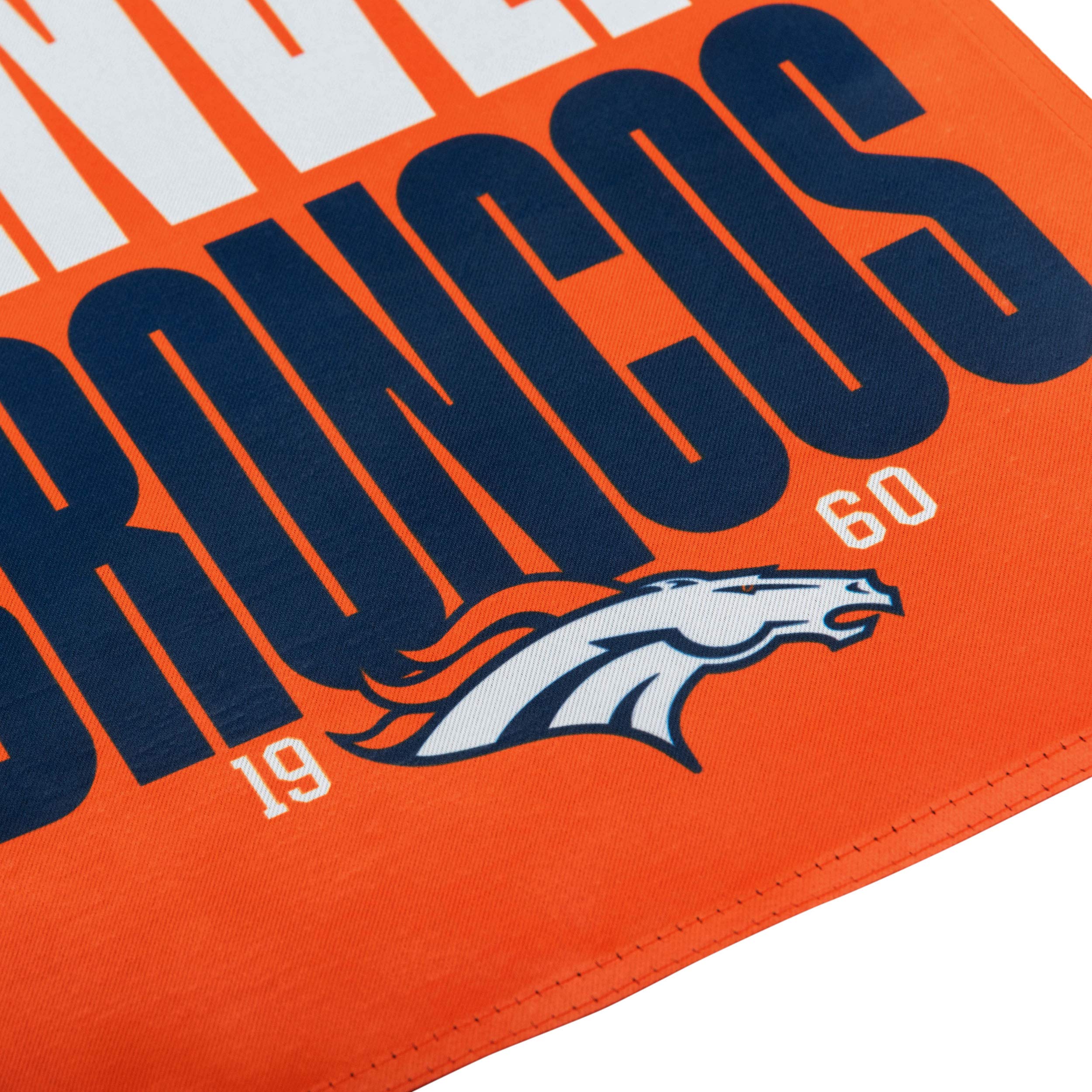 Foto 4 pulgar | Bandera De Jardín Foco Denver Broncos Con Licencia Oficial De La Nfl - Venta Internacional.