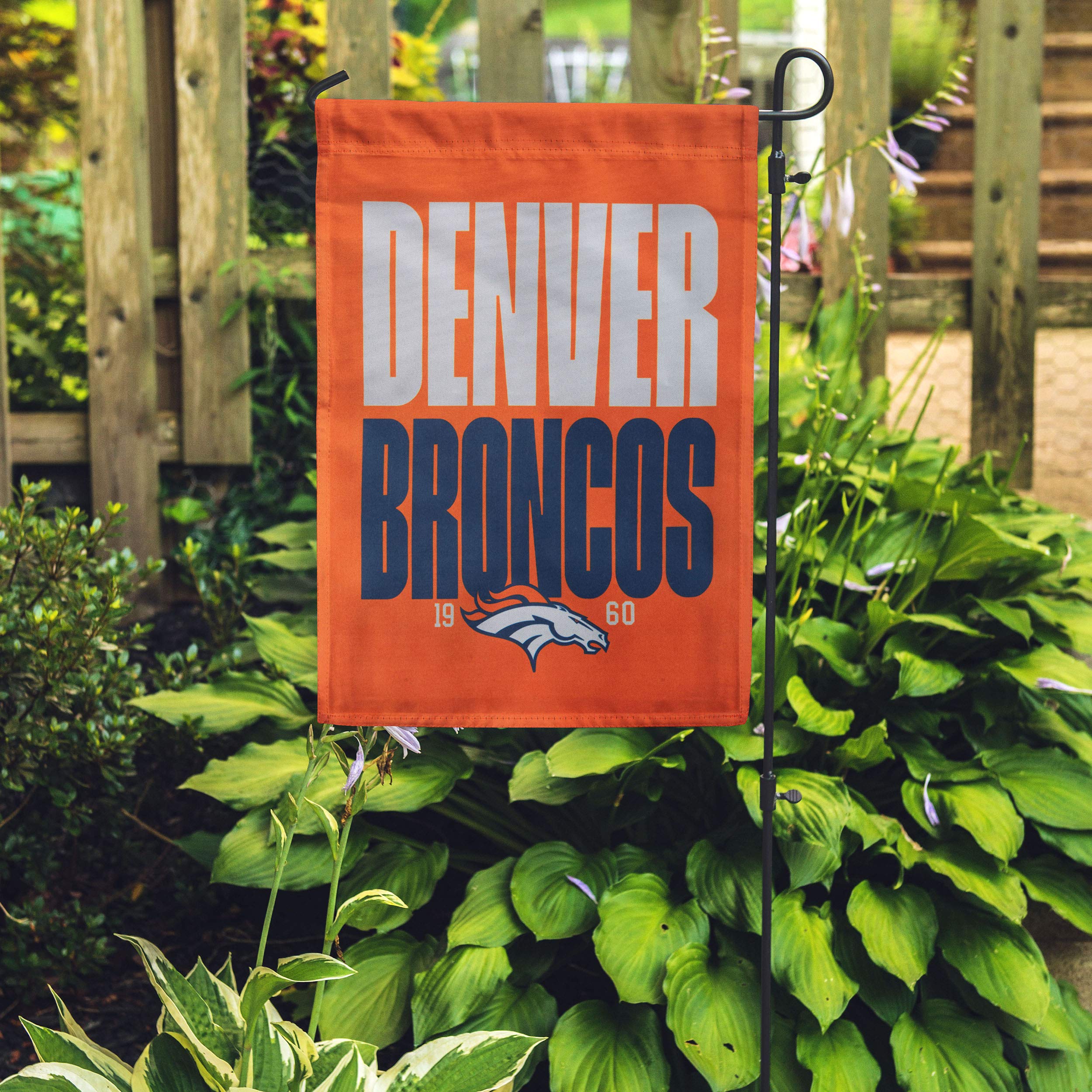 Foto 6 pulgar | Bandera De Jardín Foco Denver Broncos Con Licencia Oficial De La Nfl - Venta Internacional.