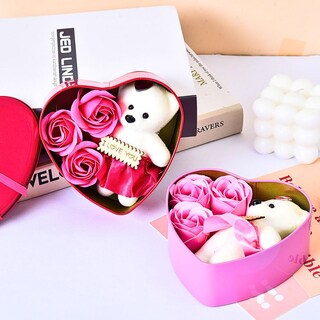 Foto 5 | Caja De Regalo Forma De Corazón Con Osos Y Flores, Aromática Rojo