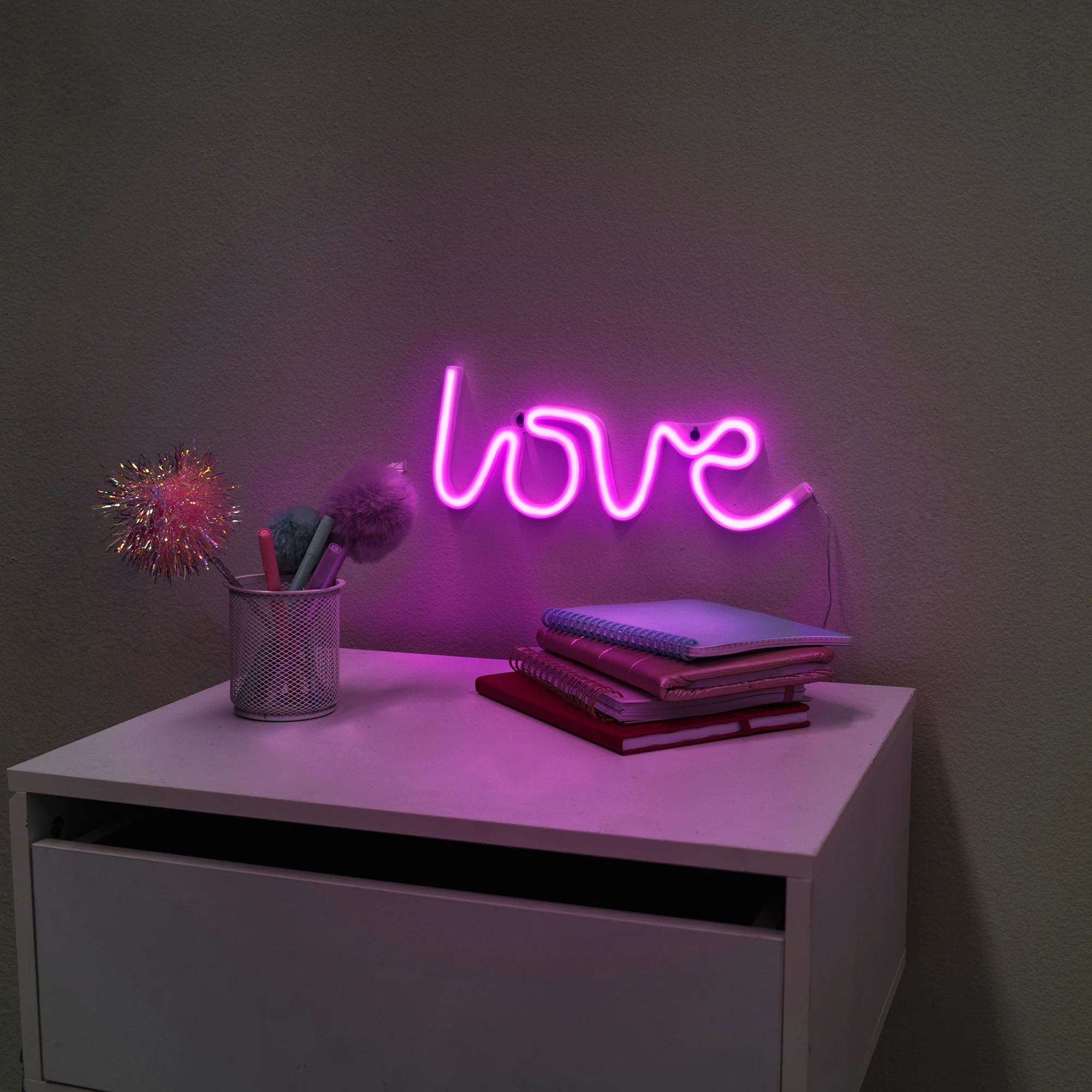 Foto 2 pulgar | Adorno Led ''love'' Vianney Rosa