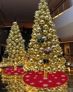 Foto 4 | Falda De Árbol De Navidad Con Copos De Nieve Bordados Simhomsen - Venta Internacional.
