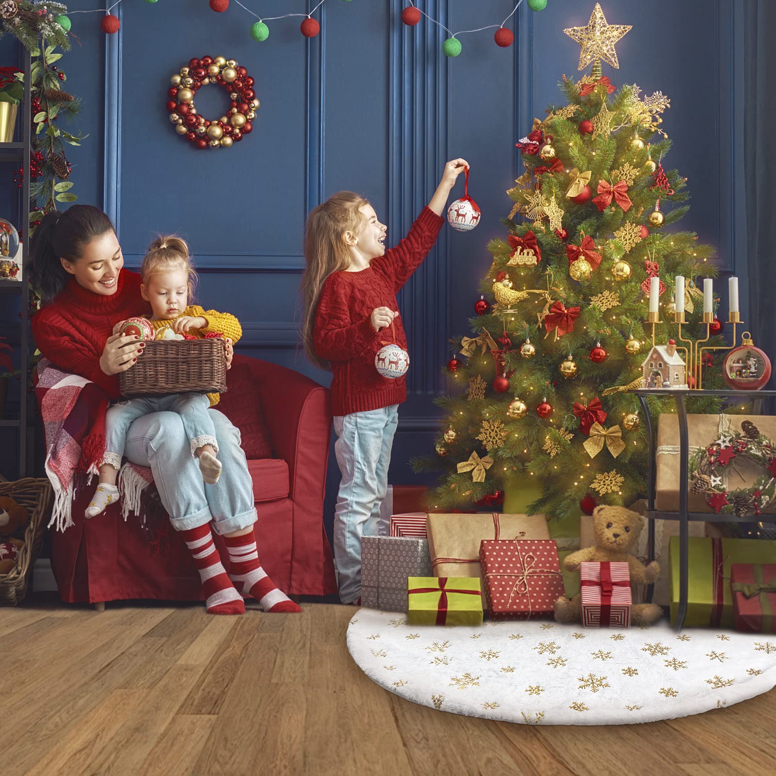 Foto 6 | Falda Para Árbol De Navidad Aerwo, Piel Sintética, Diseño De Copo De Nieve Dorado, 90 Cm - Venta Internacional.