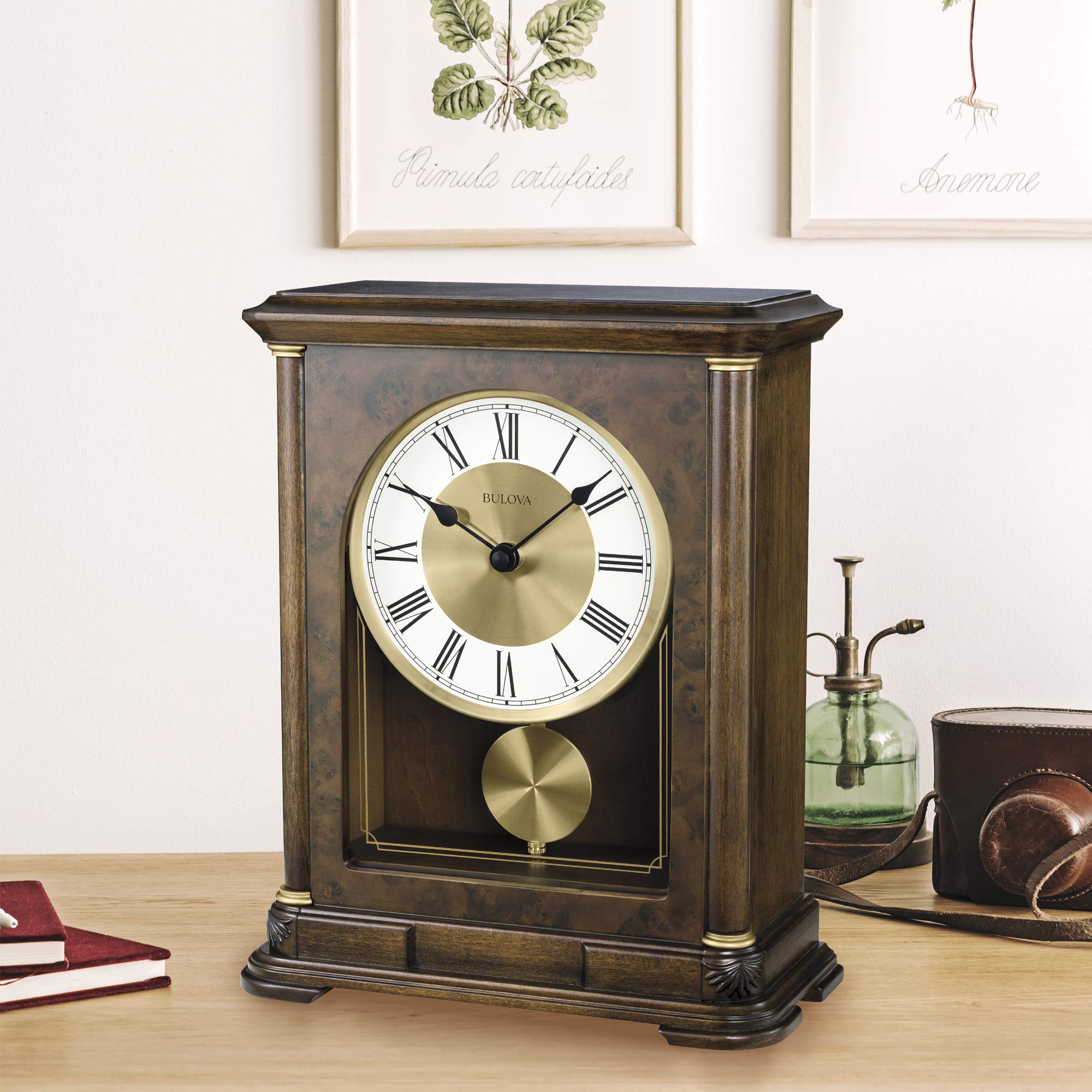 Foto 3 | Reloj De Sobremesa Bulova Vanderbilt B1860, Madera De Nogal Cálido - Venta Internacional.