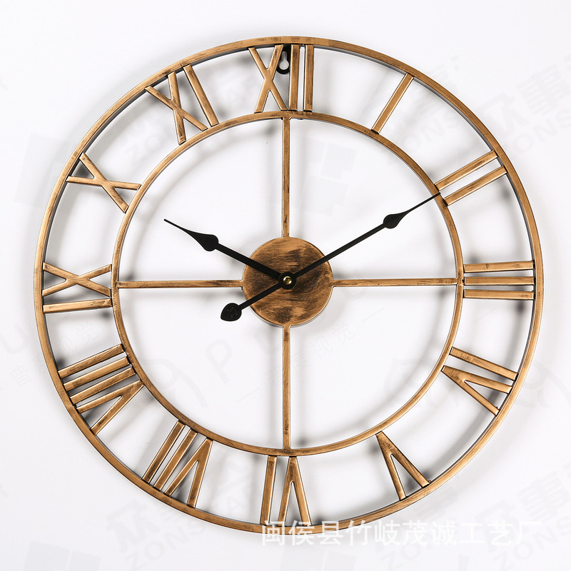 Reloj De Pared Europeo Dorado Redondo De Hierro Romano De 40 Cm - Venta Internacional.