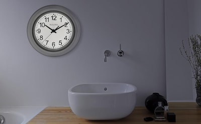 Foto 6 | Reloj De Pared Bulova C4865 Con Visión Nocturna Y Esfera Iluminada De 10 Cm Color Blanco - Venta Internacional.