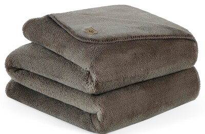 Foto 1 | Manta UGG Whitecap de Franela de Felpa Reversible 50 X 70 Pulgadas - Venta Internacional