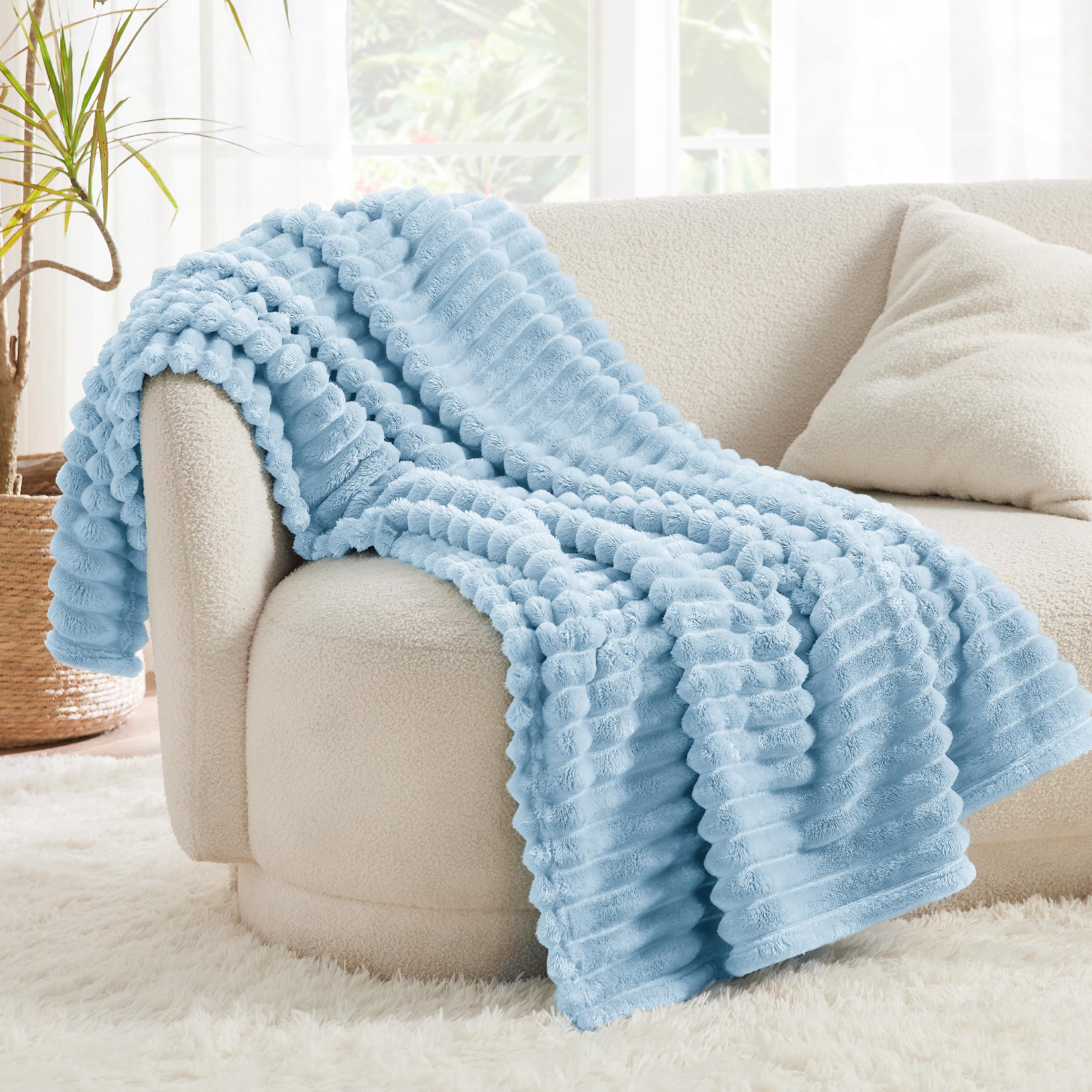 Foto 3 pulgar | Manta Bedsure De Forro Polar Azul Para Sofá Gentlesoft, 150 X 200 Cm - Venta Internacional.