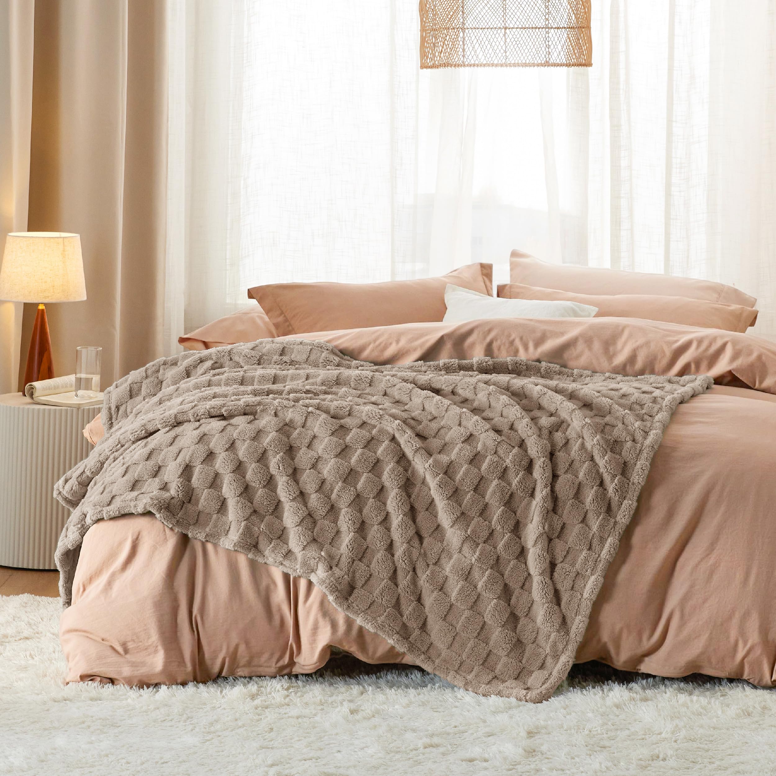 Foto 7 pulgar | Manta Bedsure De Forro Polar Marrón Claro Para Sofá, 130 X 180 Cm - Venta Internacional.