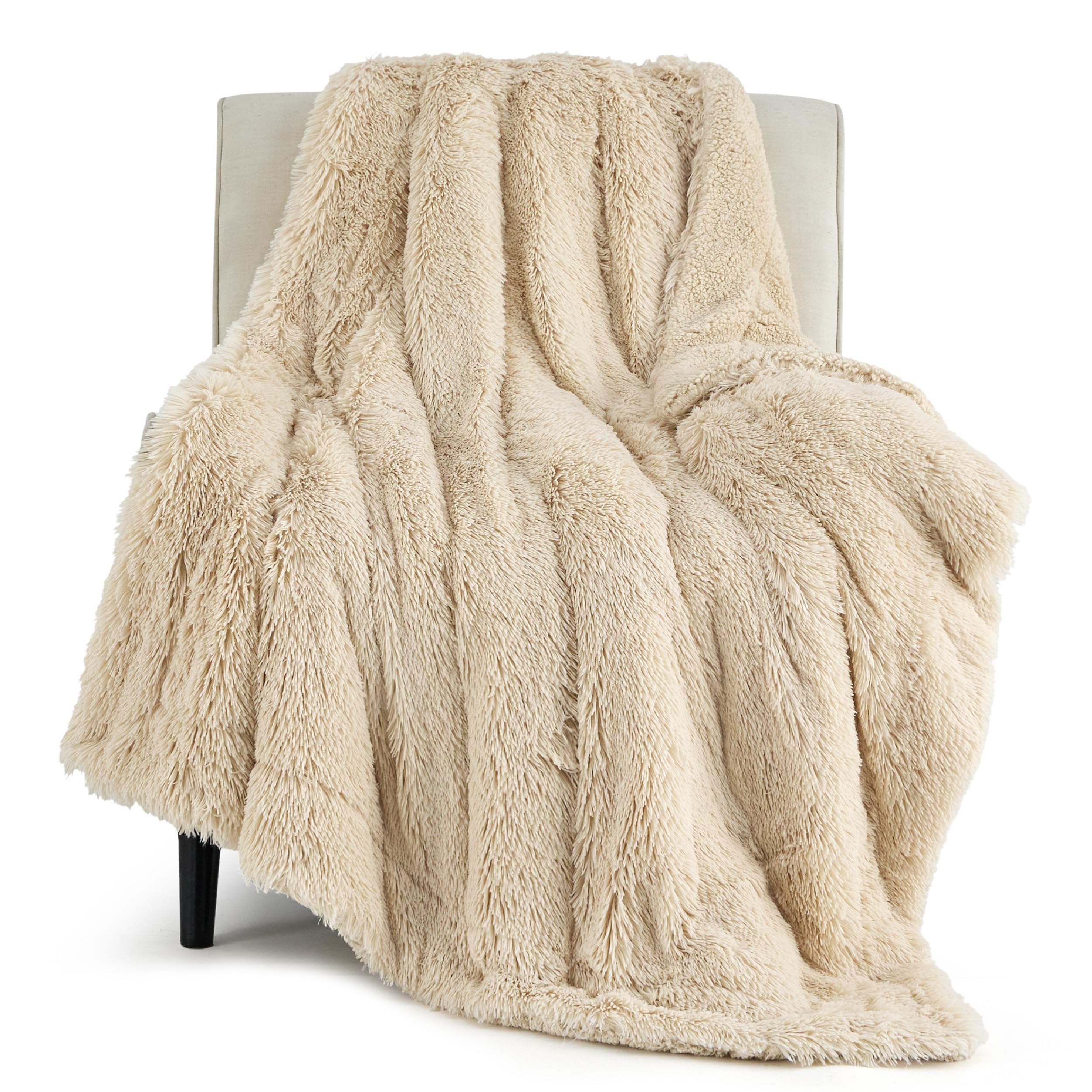 Manta Bedsure Fuzzy Sherpa De Piel Sintética, Tamaño Doble, Color Beige - Venta Internacional.