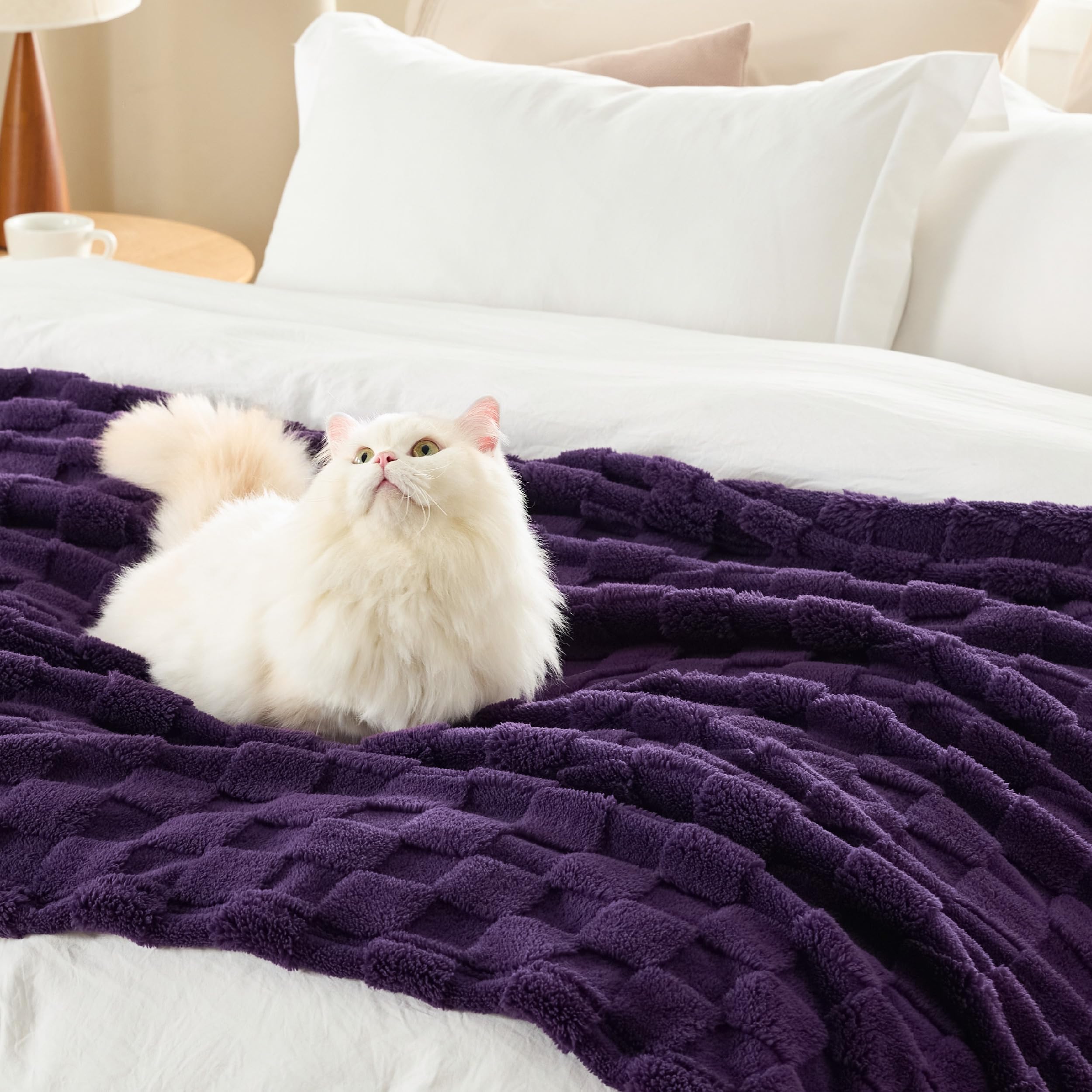 Foto 4 | Manta Bedsure, Forro Polar De Franela, Color Morado, 130 X 150 Cm - Venta Internacional.