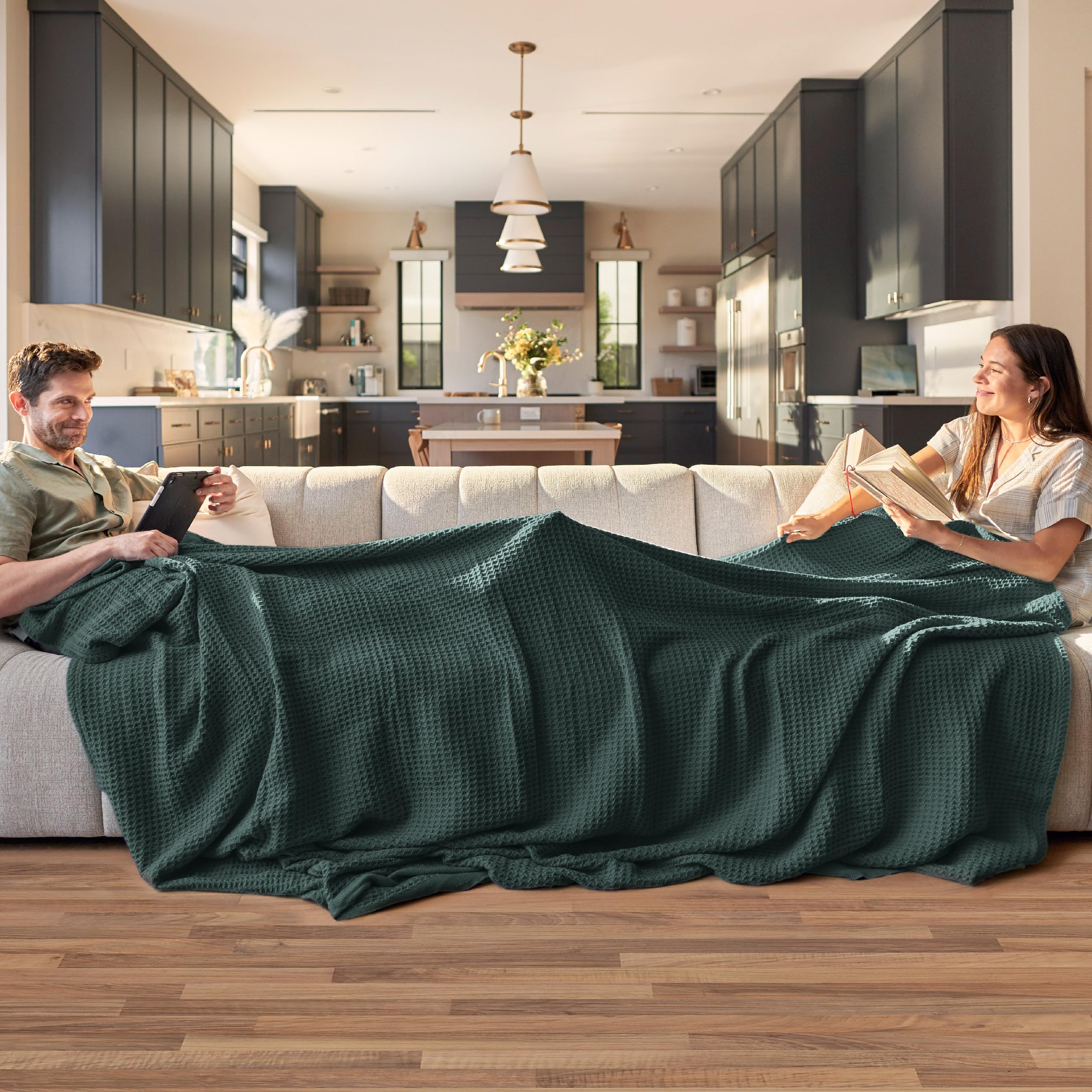 Foto 2 | Manta Bedsure, 100% Algodón, Tejido Gofrado, Tamaño Queen, Color Verde Oscuro - Venta Internacional.