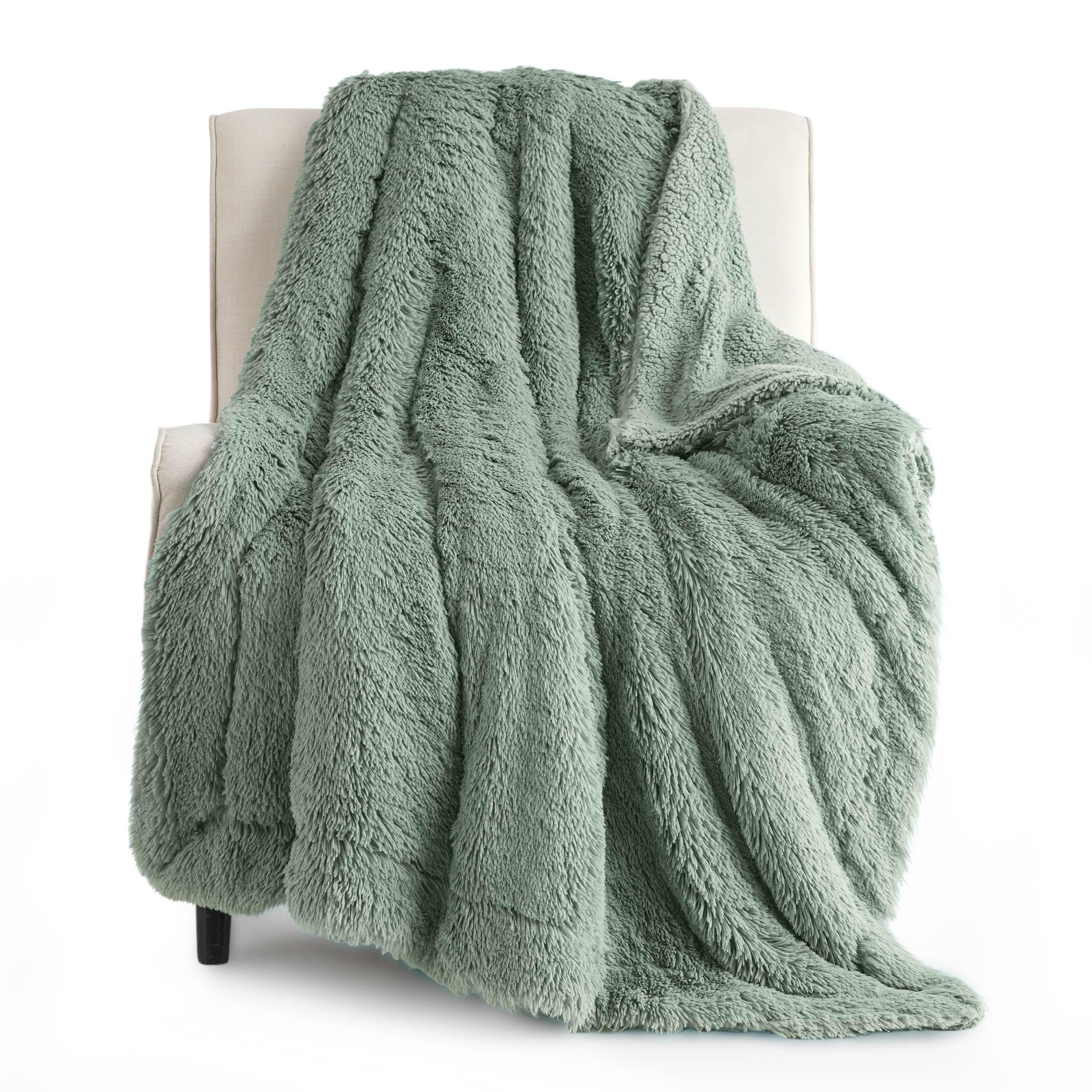 Manta De Cama, Mullida, De Forro Polar Verde Salvia, 150 X 200 Cm - Venta Internacional.