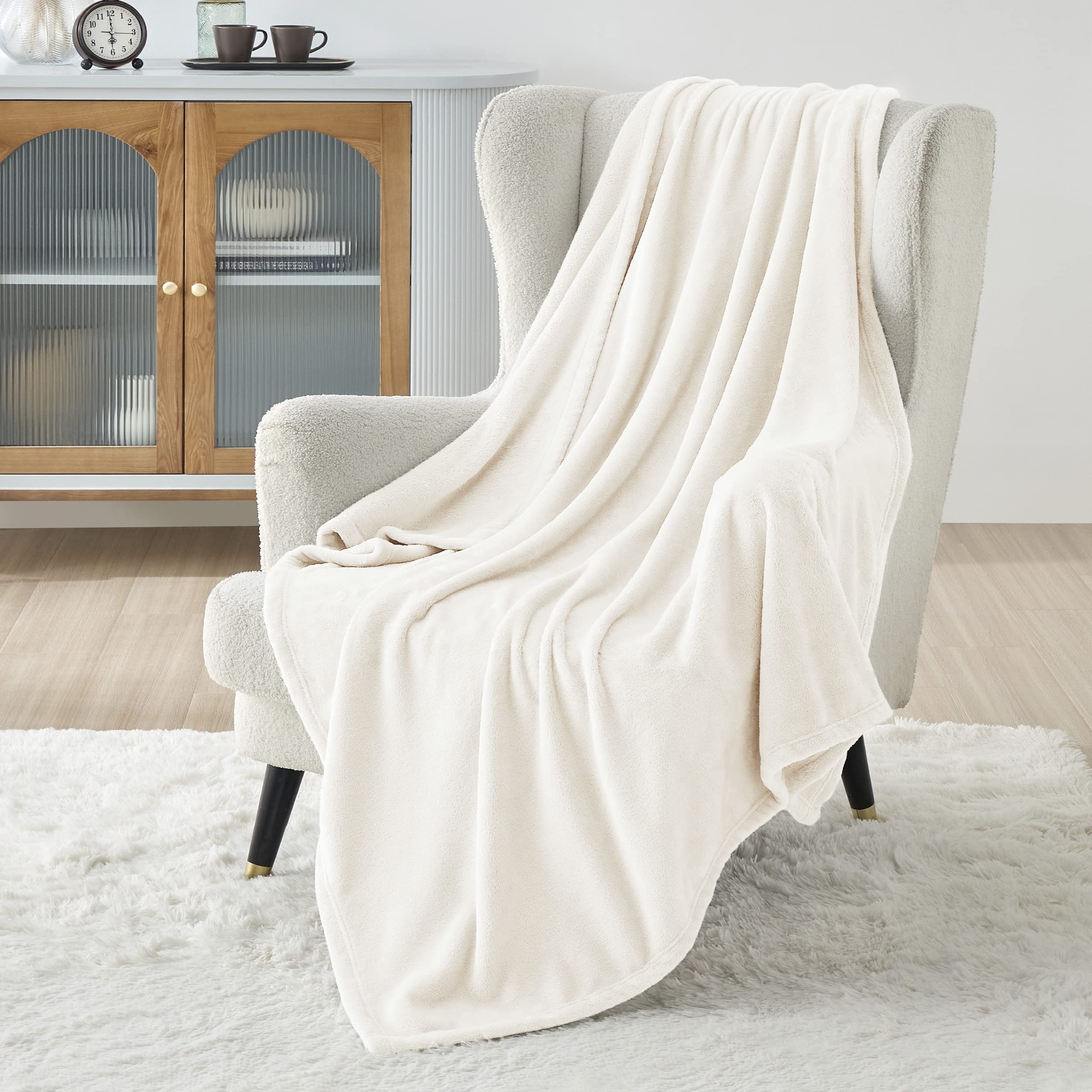 Manta Polar Blanket Bedsure Xl, Crema, 300 G/m², Suave, 130 X 180 Cm - Venta Internacional.