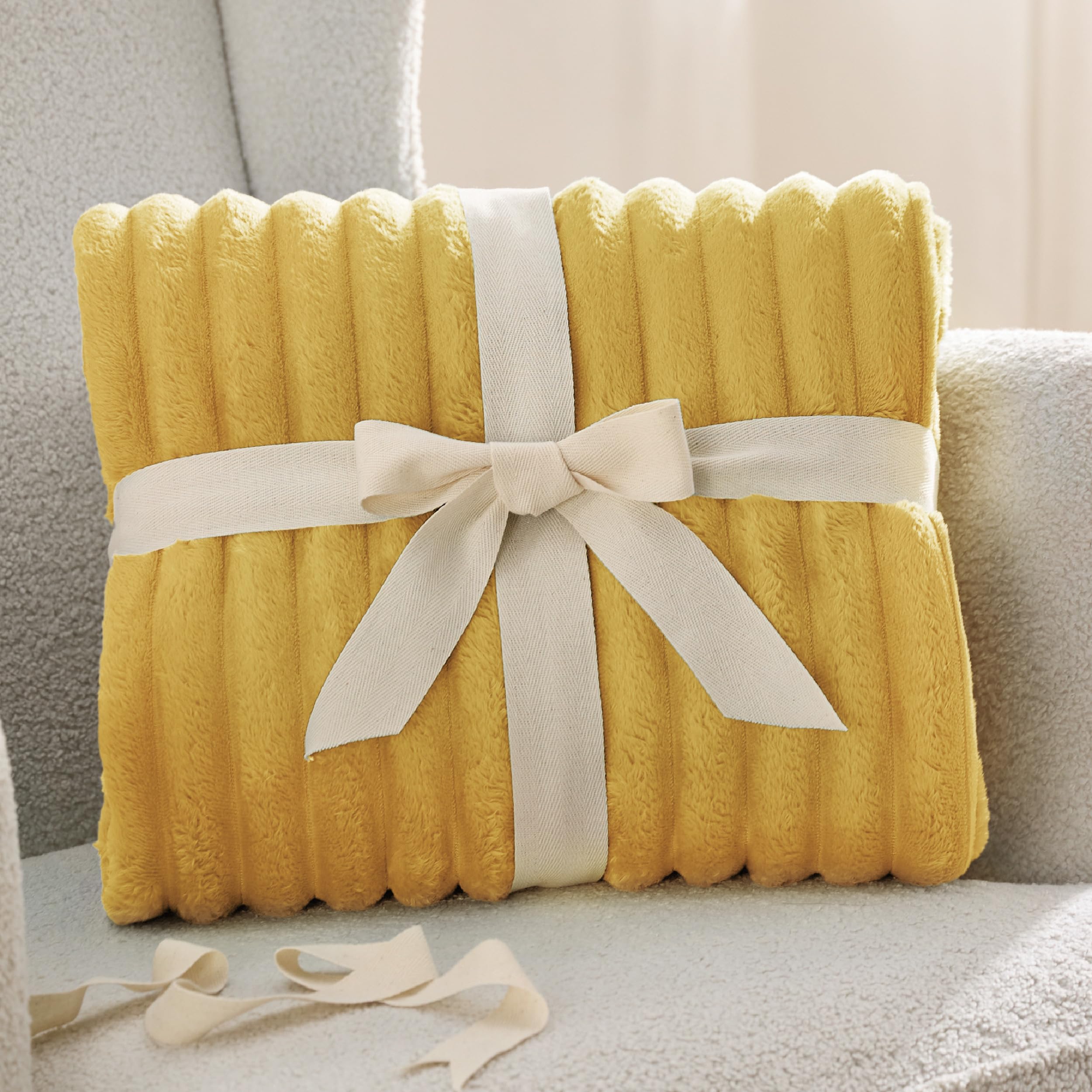 Foto 7 | Manta Bedsure Honey Fleece Para Sofá, 230 X 230 Cm - Venta Internacional.