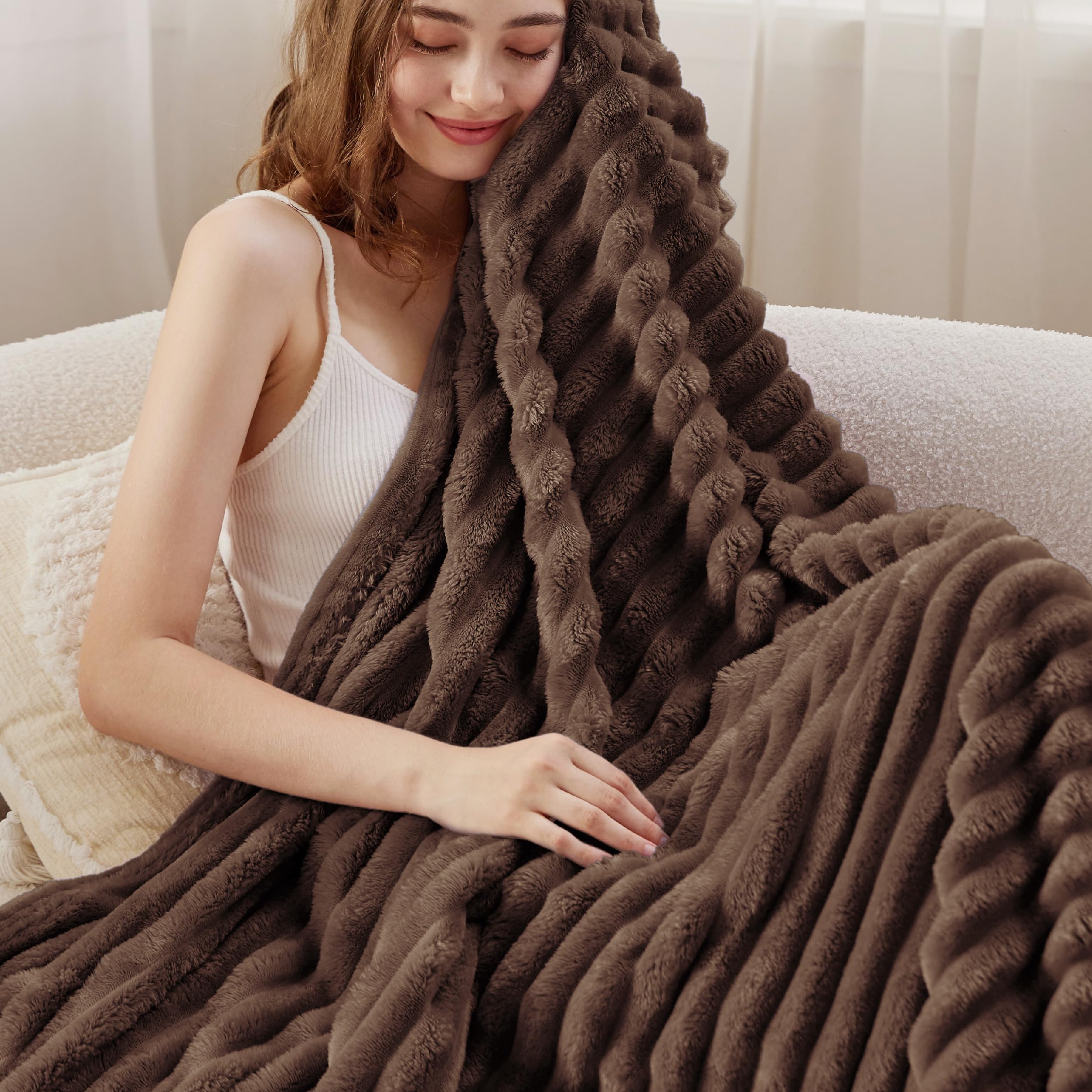 Manta De Forro Polar Bedsure Fondue Fudge De 150 X 200 Cm Para Sofá - Venta Internacional.