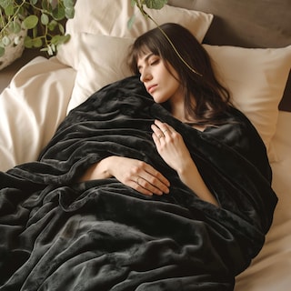 Foto 1 | Manta de Forro Polar Bedsure Negro 220 X 230 cm - Venta Internacional