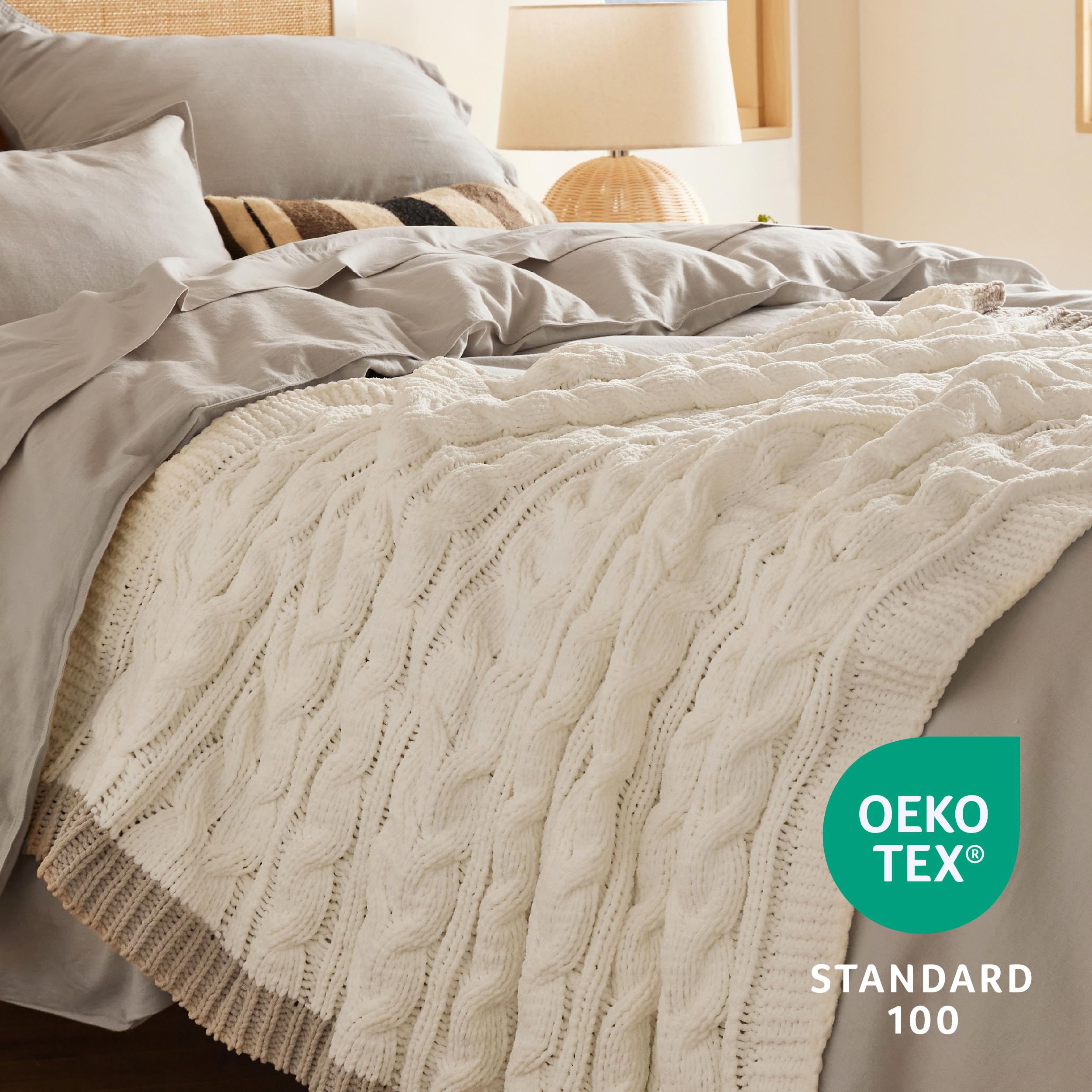 Foto 4 | Manta Bedsure De Punto Grueso De Chenilla Trenzada, Color Crema - Venta Internacional.