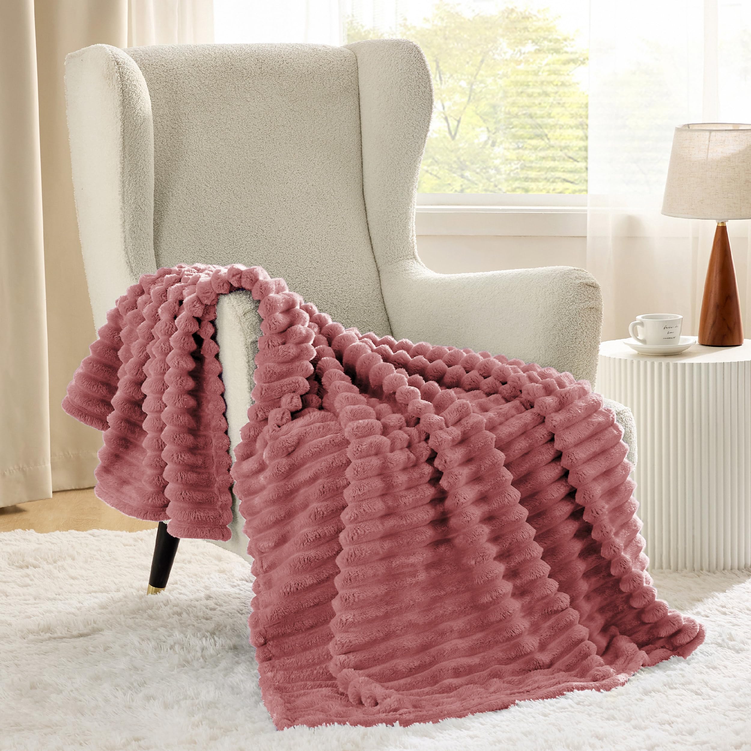 Foto 3 pulgar | Manta De Forro Polar Bedsure Brick Dust Para Sofá, 130 X 150 Cm - Venta Internacional.