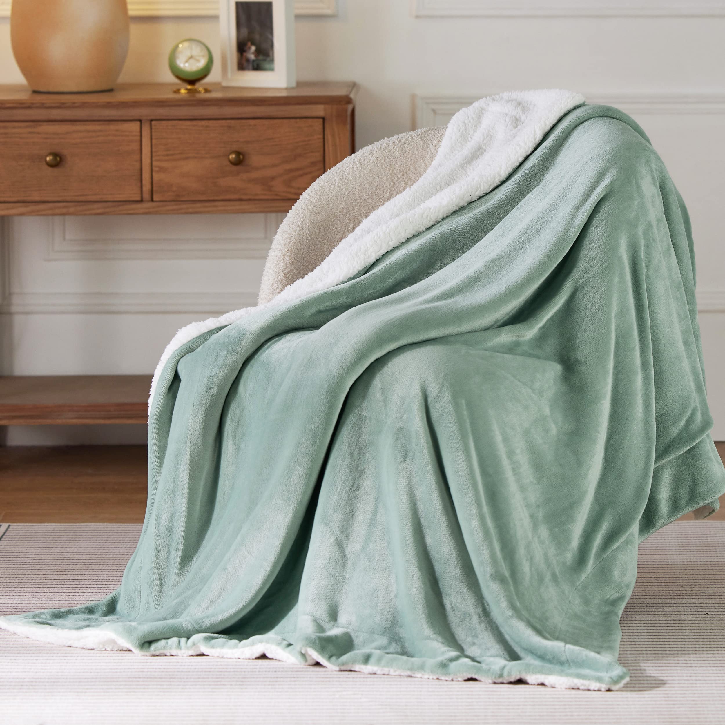 Foto 4 pulgar | Manta Bedsure Sherpa de Forro Polar 130 x 150 cm Verde - Venta Internacional