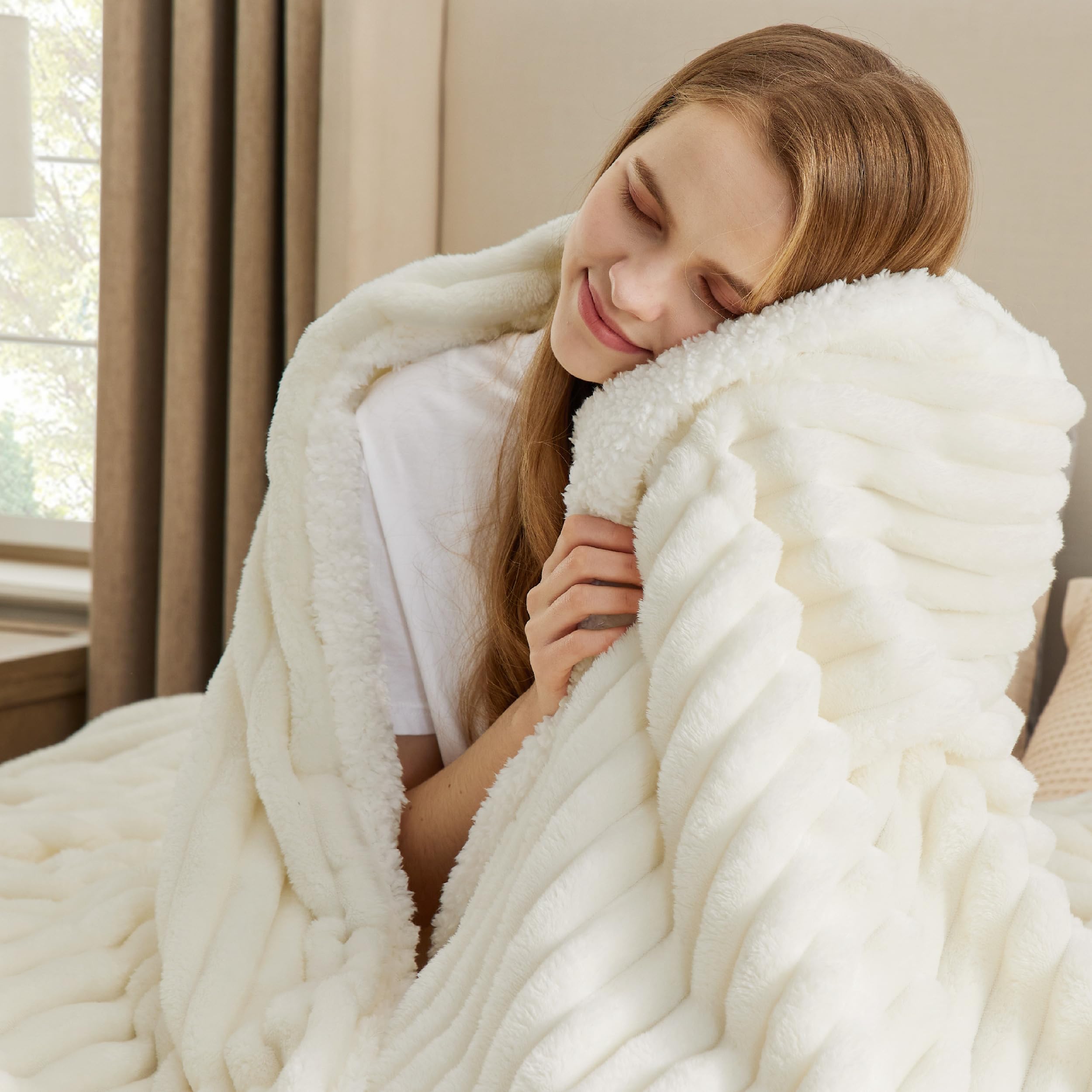 Foto 2 | Manta Bedsure Sherpa Para Sofá, 130 X 150 Cm, Color Blanco - Venta Internacional.