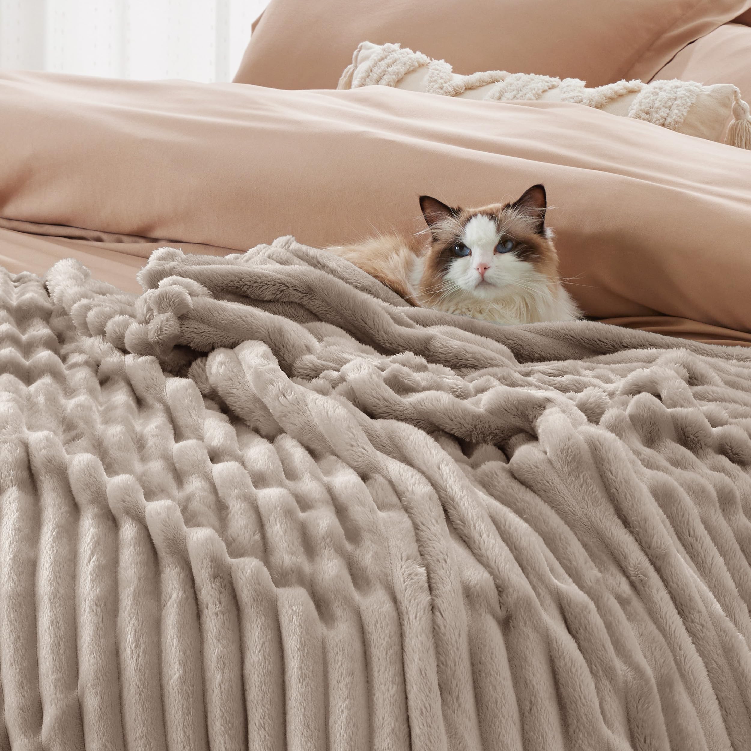 Foto 3 | Manta Bedsure, Forro Polar, Color Moca, Merengue, Para Sofá, 274 X 229 Cm - Venta Internacional.