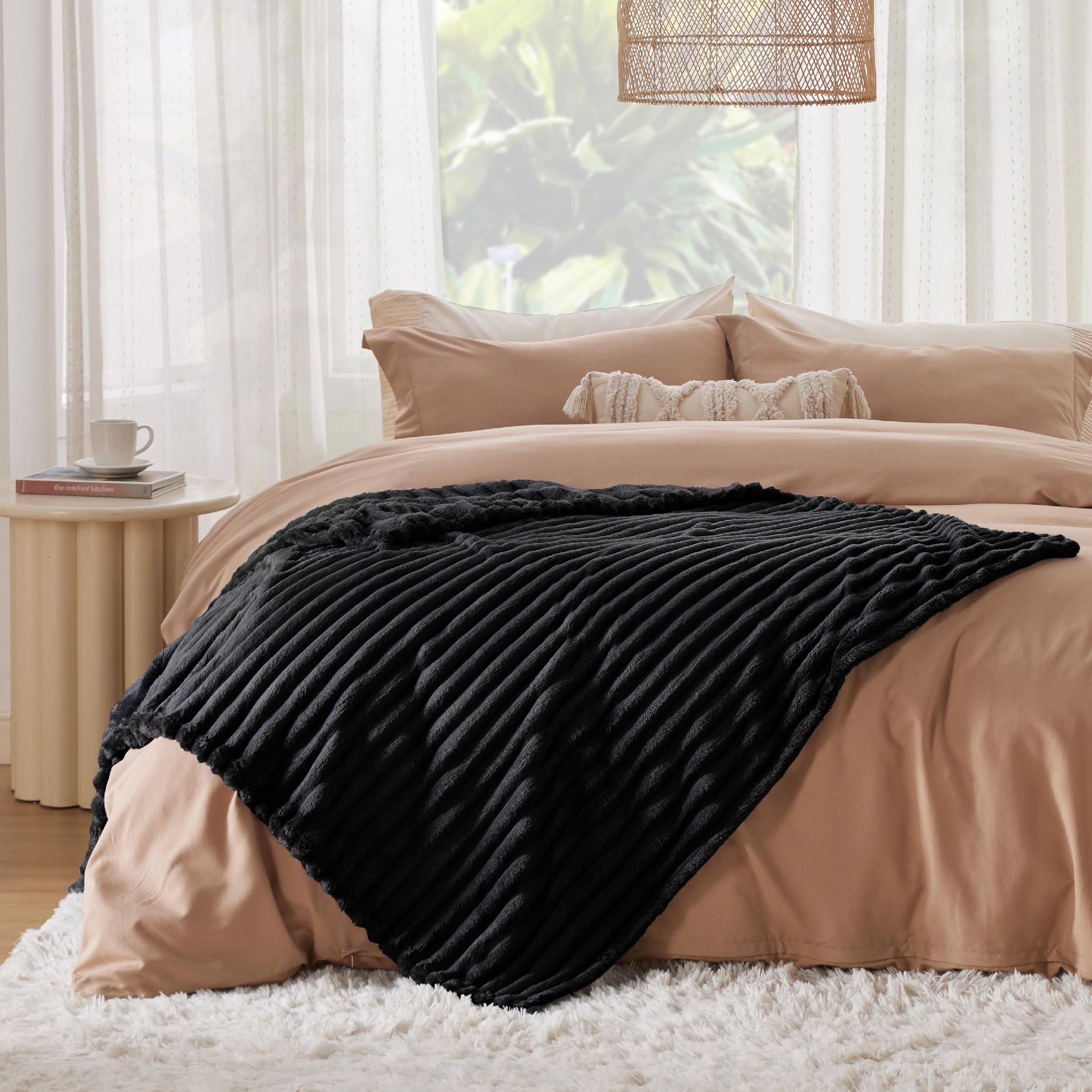 Foto 7 pulgar | Manta Bedsure De Forro Polar Negro Para Sofá, 50 X 70 Cm - Venta Internacional.