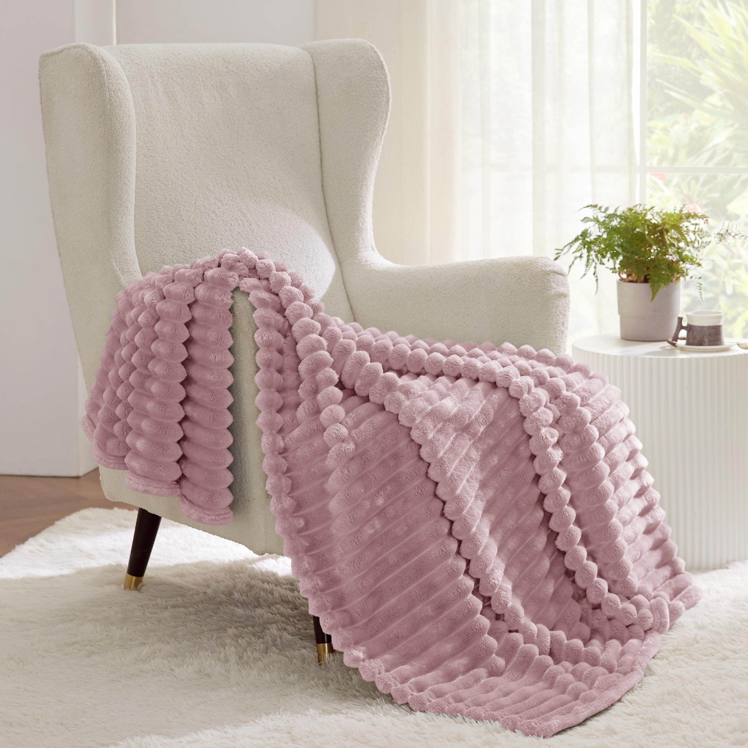 Foto 3 pulgar | Manta Bedsure De Forro Polar Rosa Para Sofá, 130 X 180 Cm - Venta Internacional.
