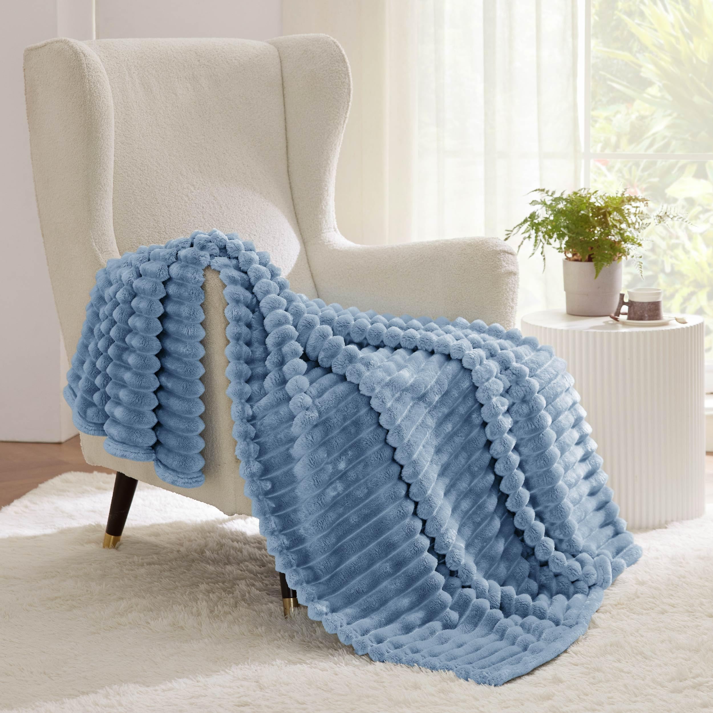 Foto 3 pulgar | Manta Bedsure Fall Gentlesoft Acogedora Para Sofá, 50 X 60 - Venta Internacional.
