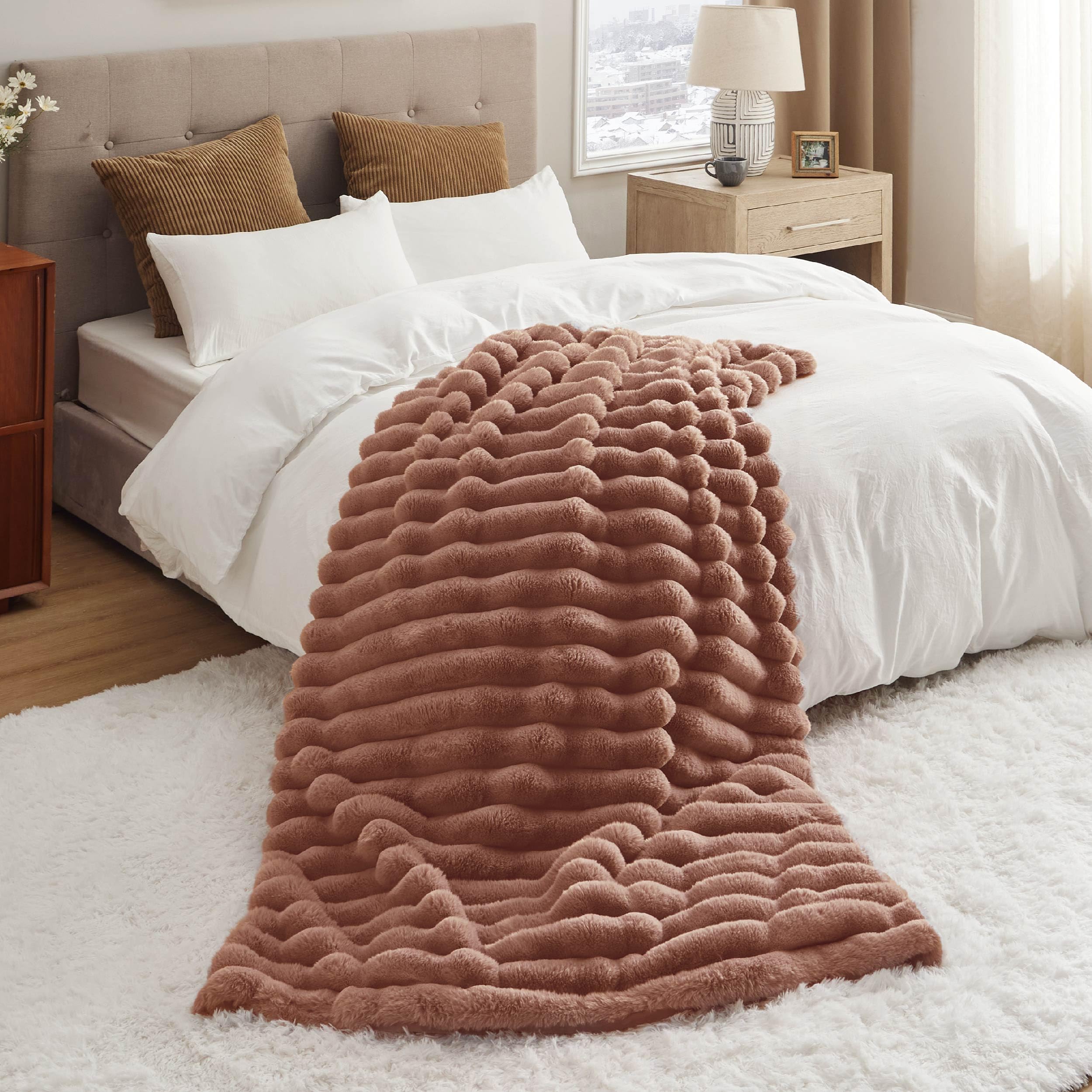 Foto 6 | Manta Bedsure De Piel Sintética Suave Y Esponjosa, 50 X 70 Pulgadas, Marrón Oscuro - Venta Internacional.