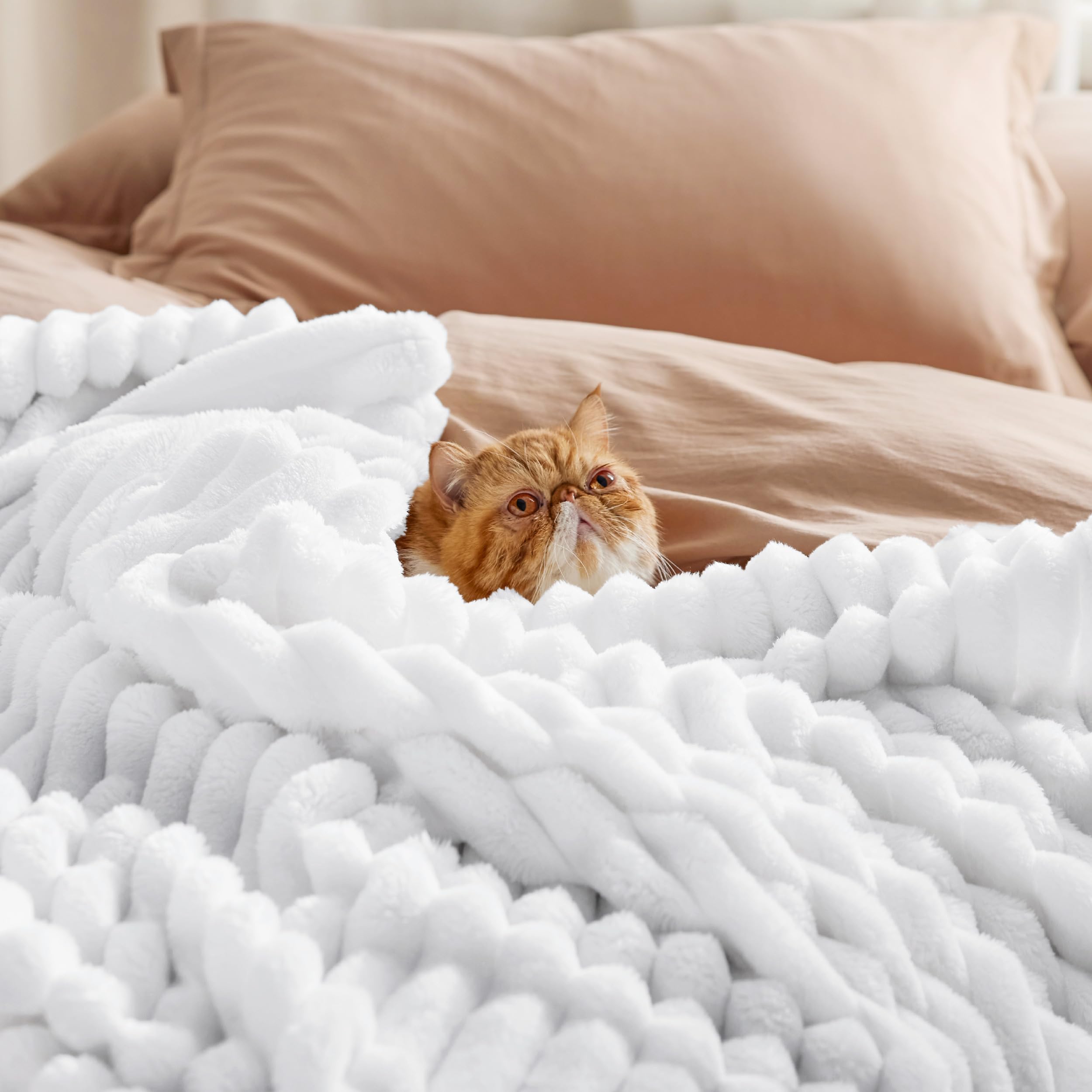 Foto 5 pulgar | Manta Bedsure De Forro Polar Blanco Para Sofá, 50 X 70 Cm - Venta Internacional.